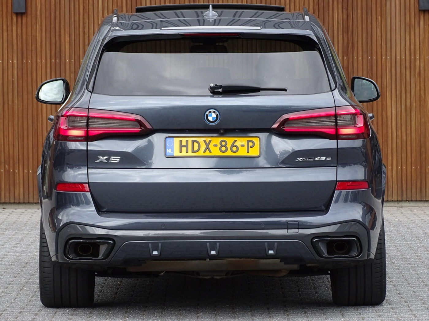 Foto van BMW X5 Xdrive45e