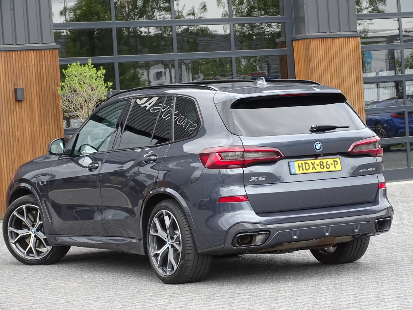 Foto van BMW X5 Xdrive45e