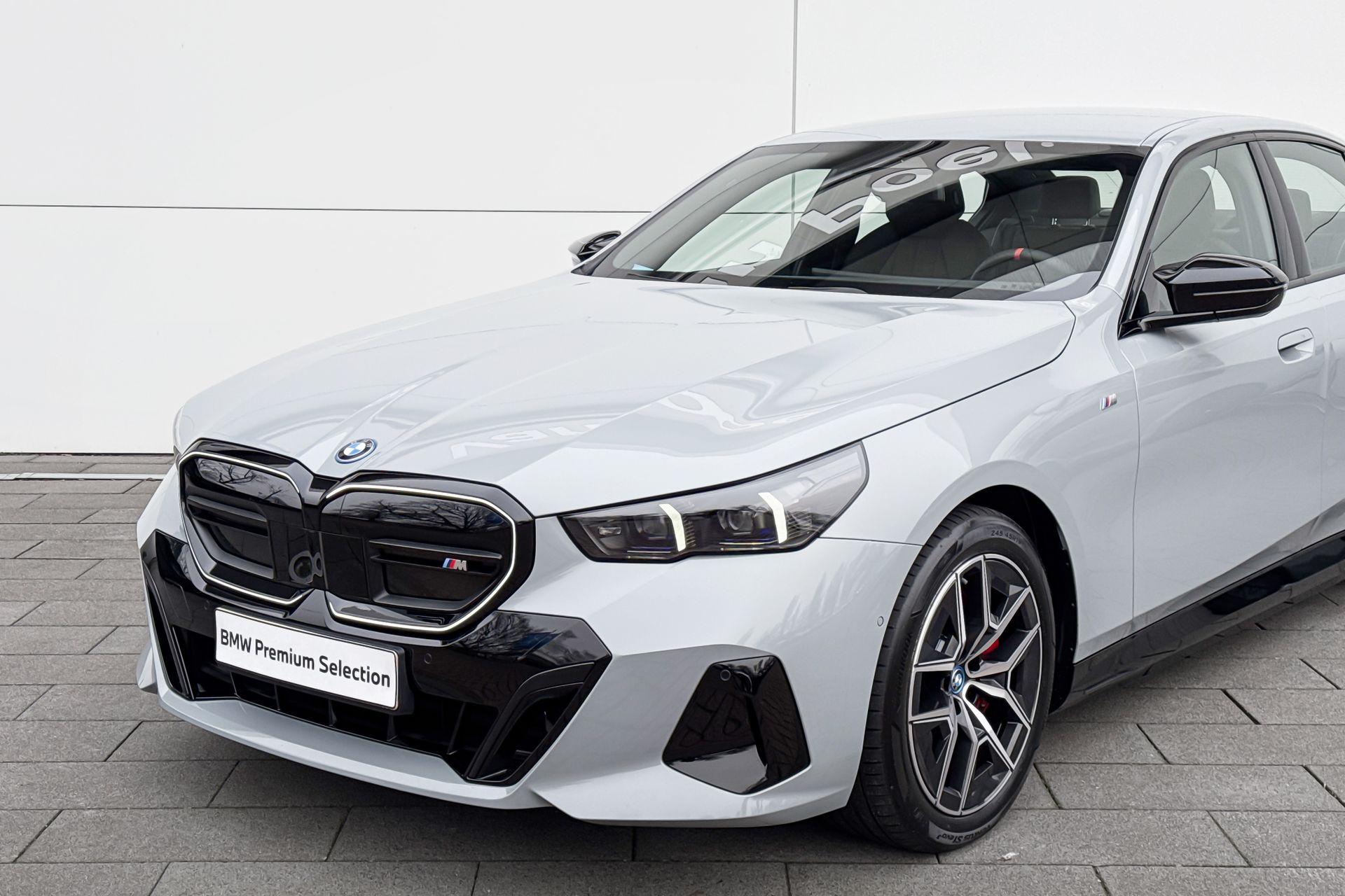 Foto van BMW I5 M60 xDrive