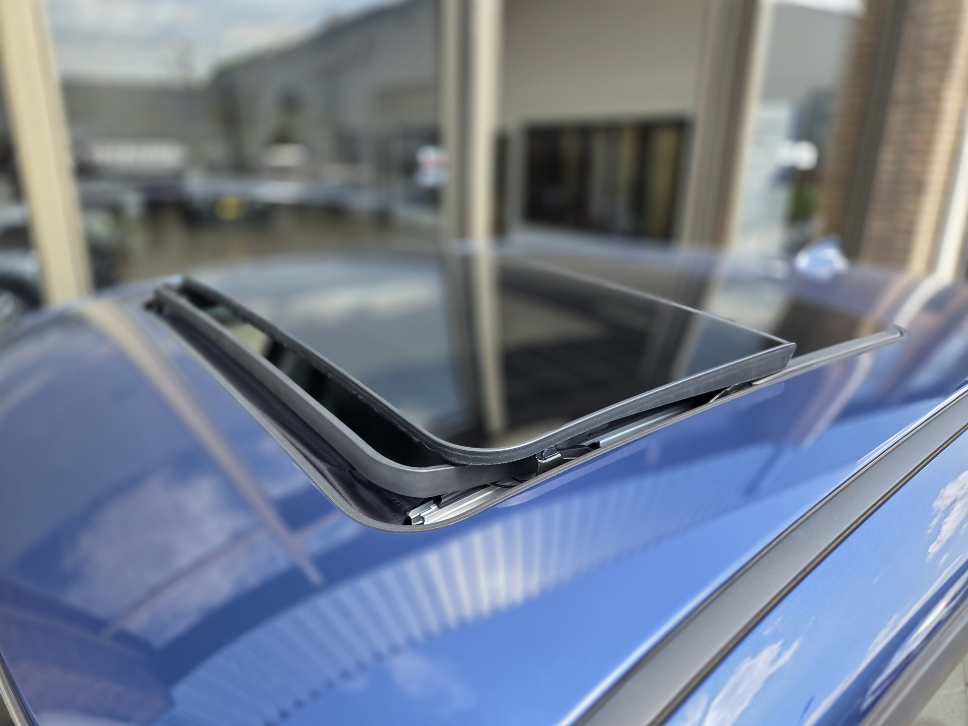 Foto van BMW X2 Xdrive25e