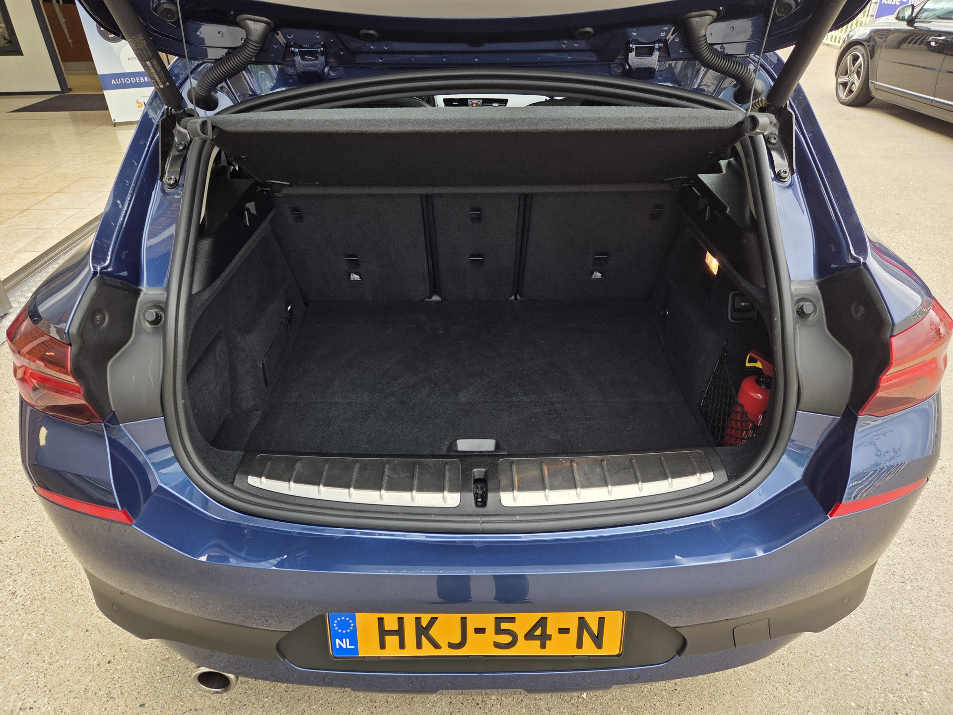 Foto van BMW X2 Xdrive25e