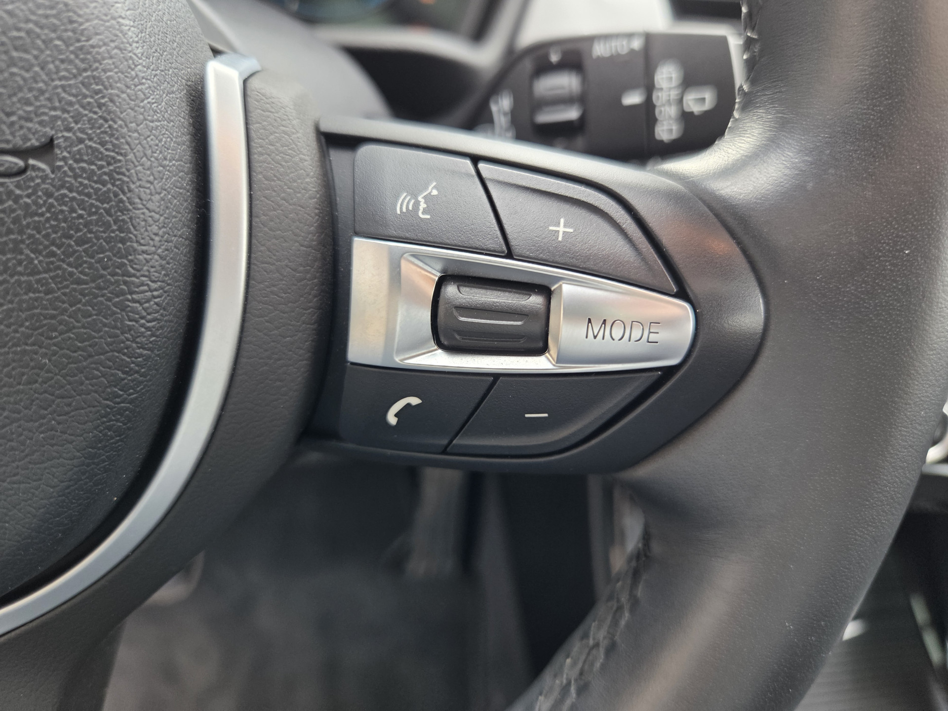 Foto van BMW X2 Xdrive25e