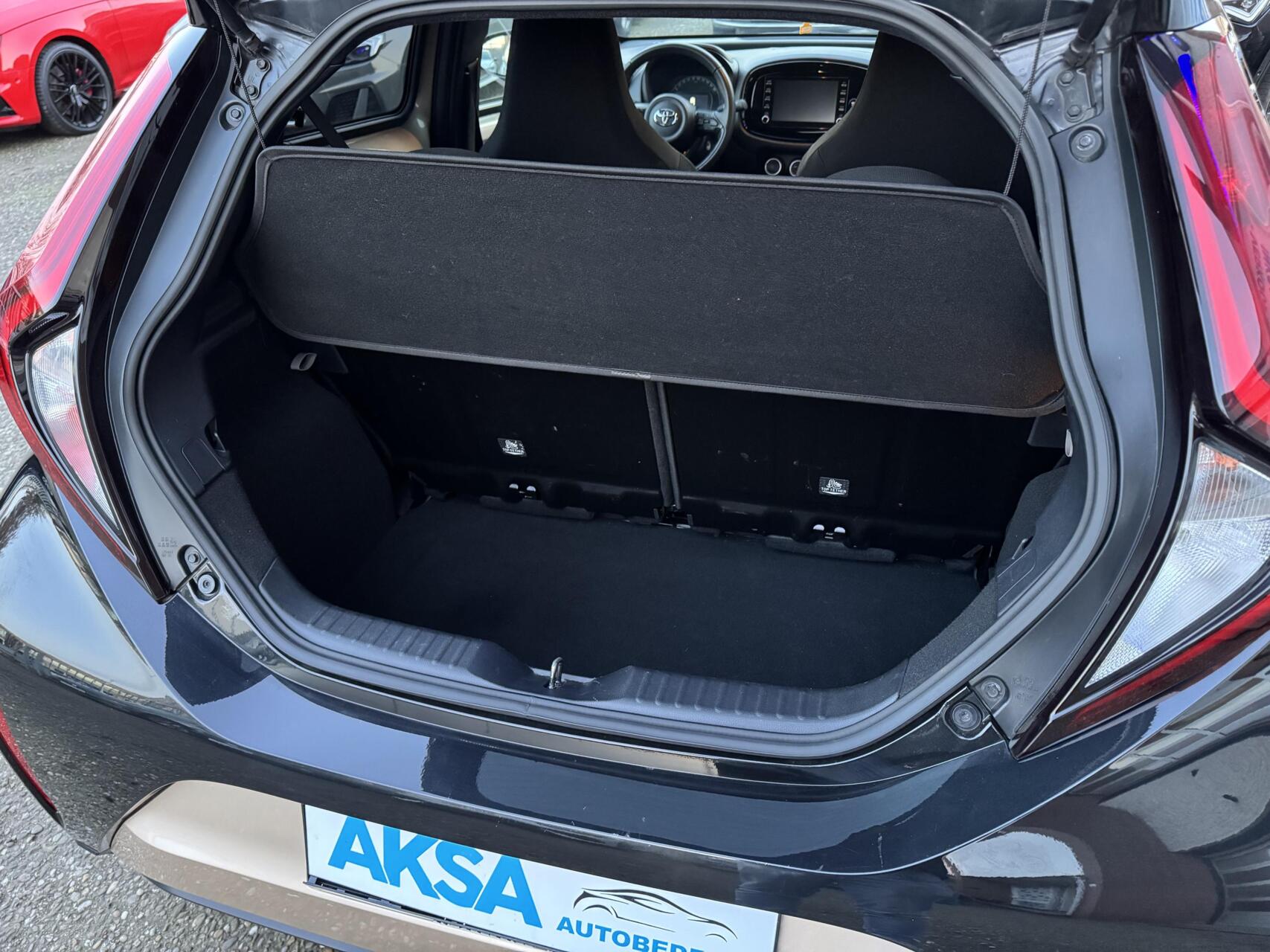 Foto van Toyota Toyota Aygo X