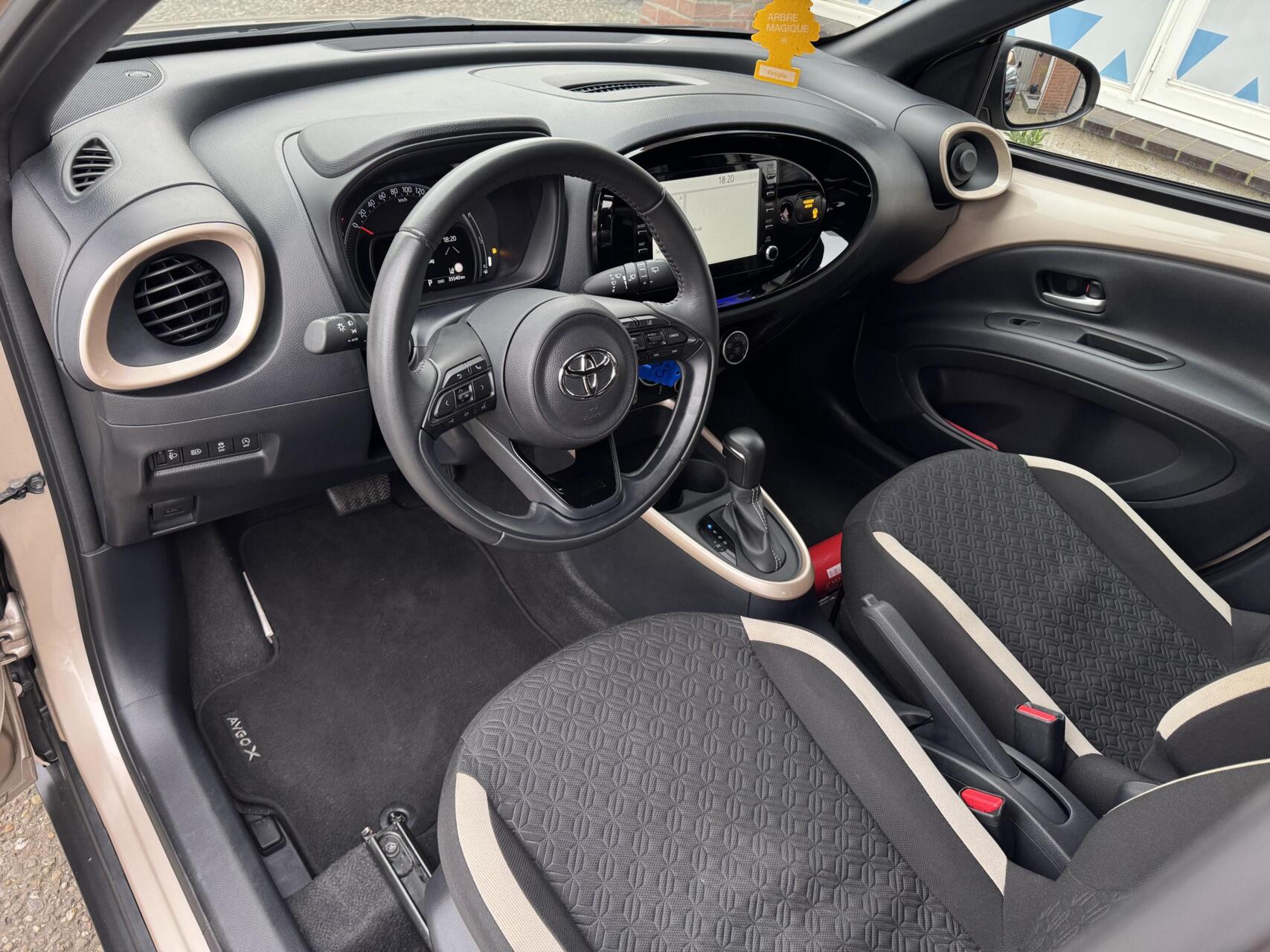 Foto van Toyota Toyota Aygo X