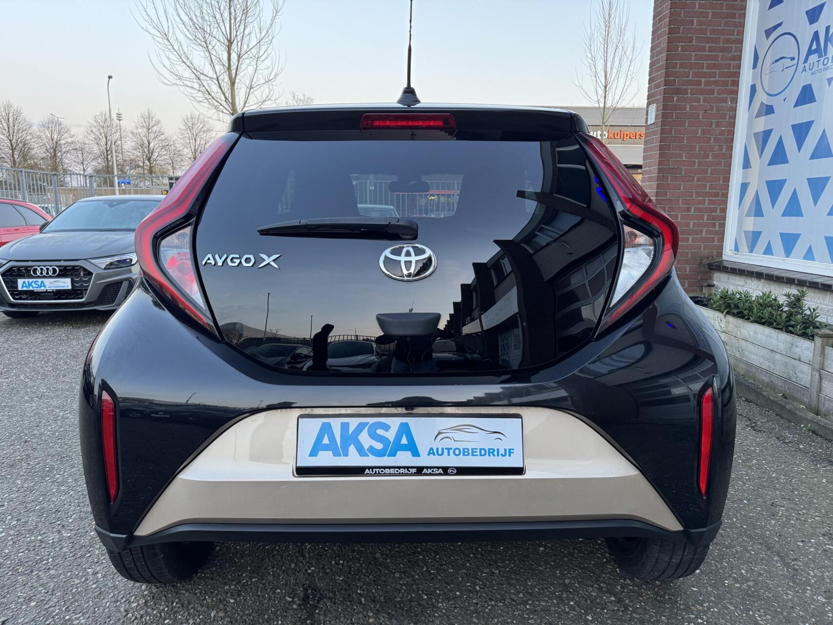 Foto van Toyota Toyota Aygo X