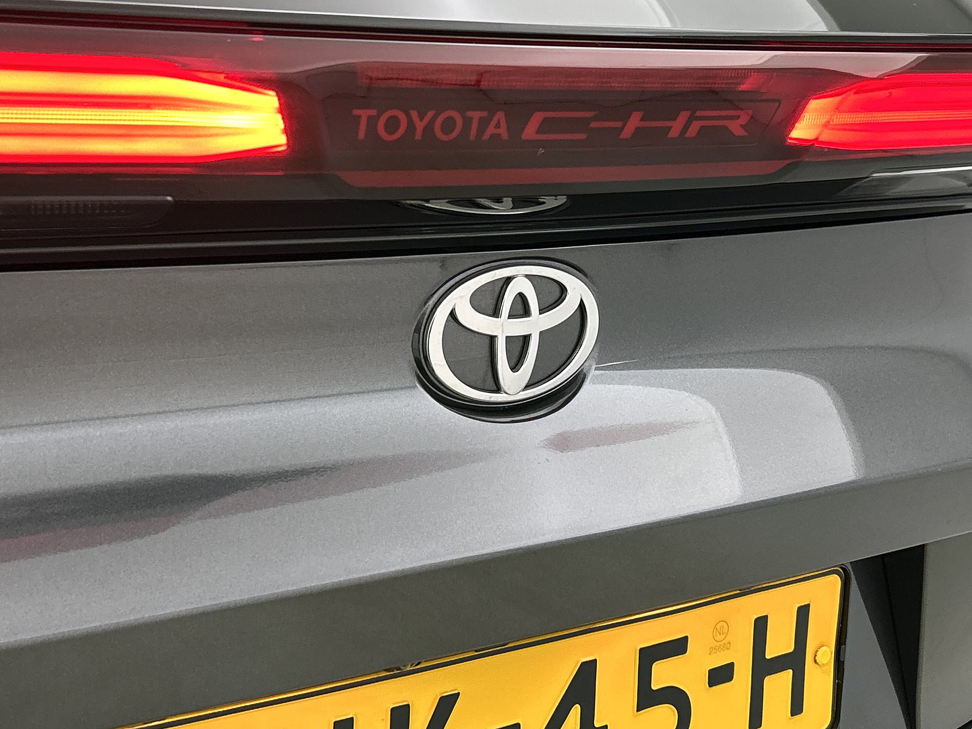 Foto van Toyota Toyota C-hr