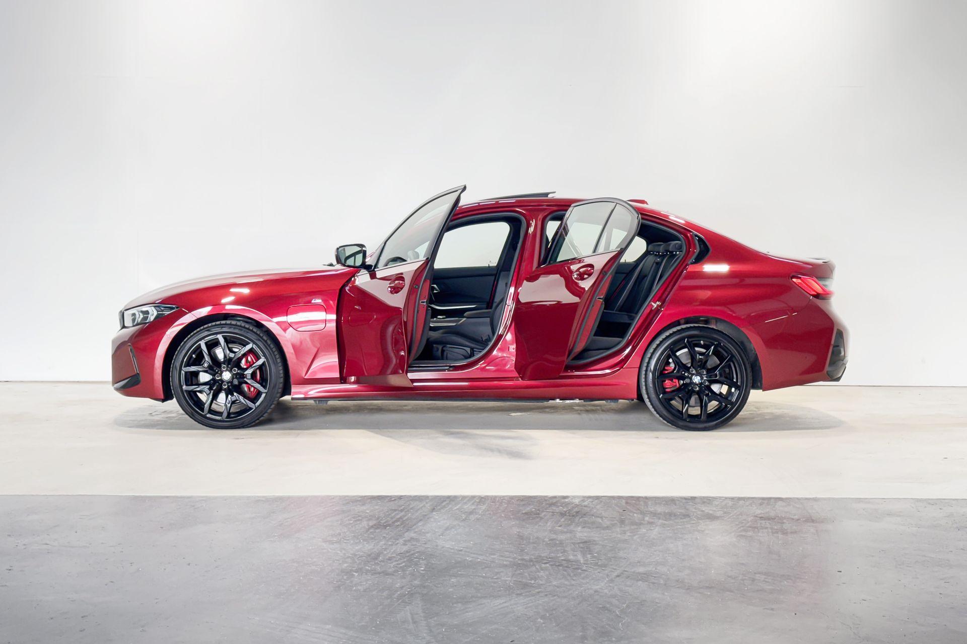 Foto van BMW 330e