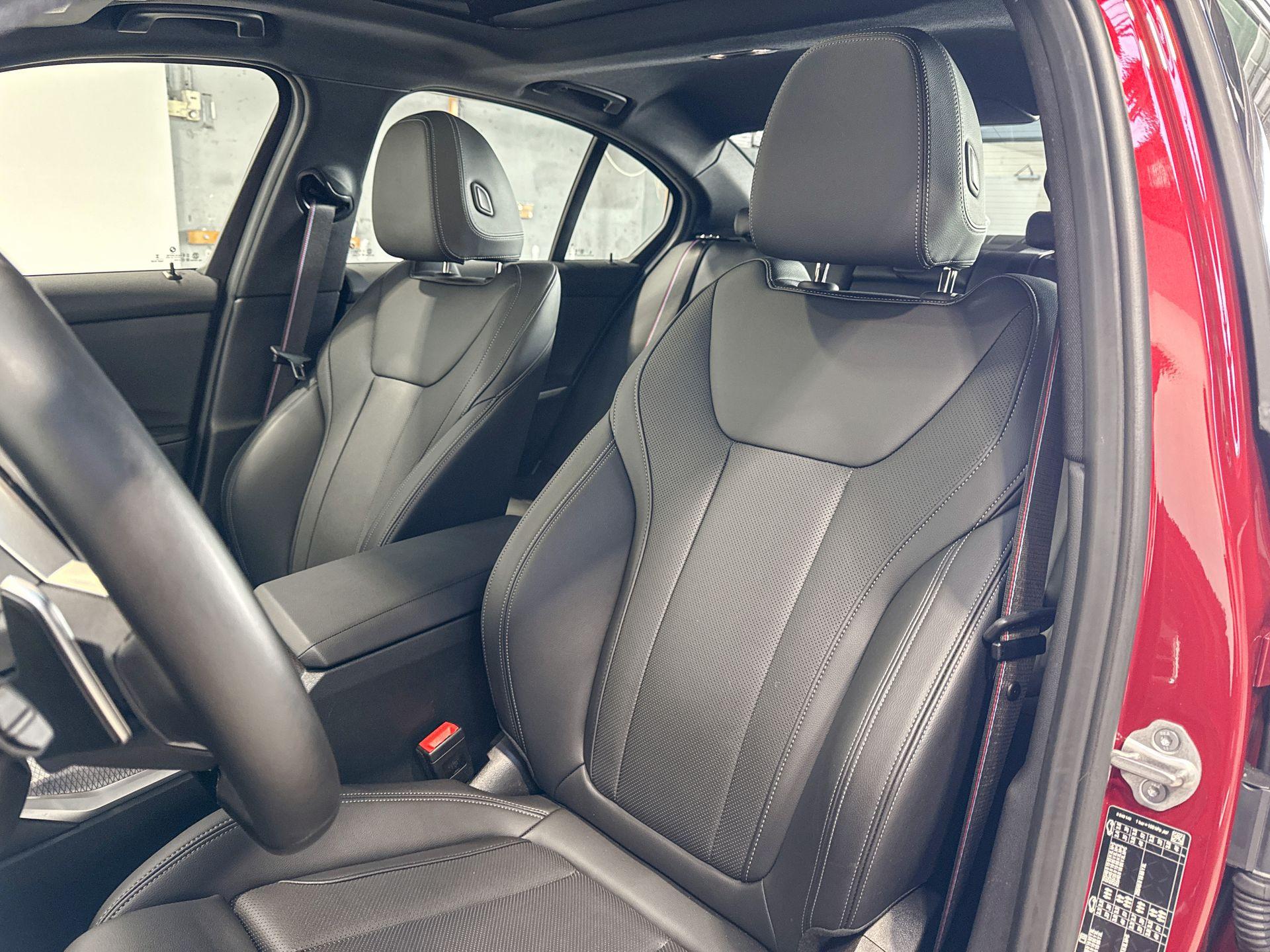 Foto van BMW 330e