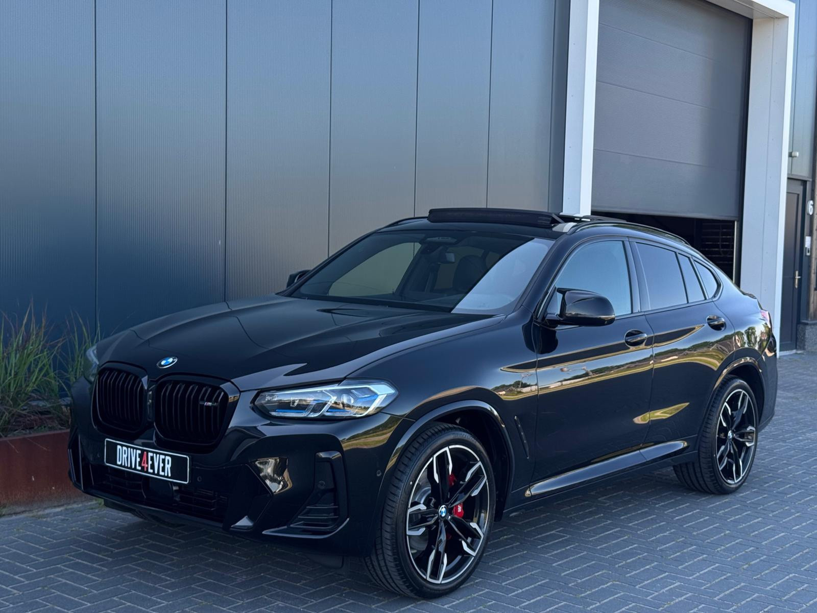 Foto van BMW X4 M40i