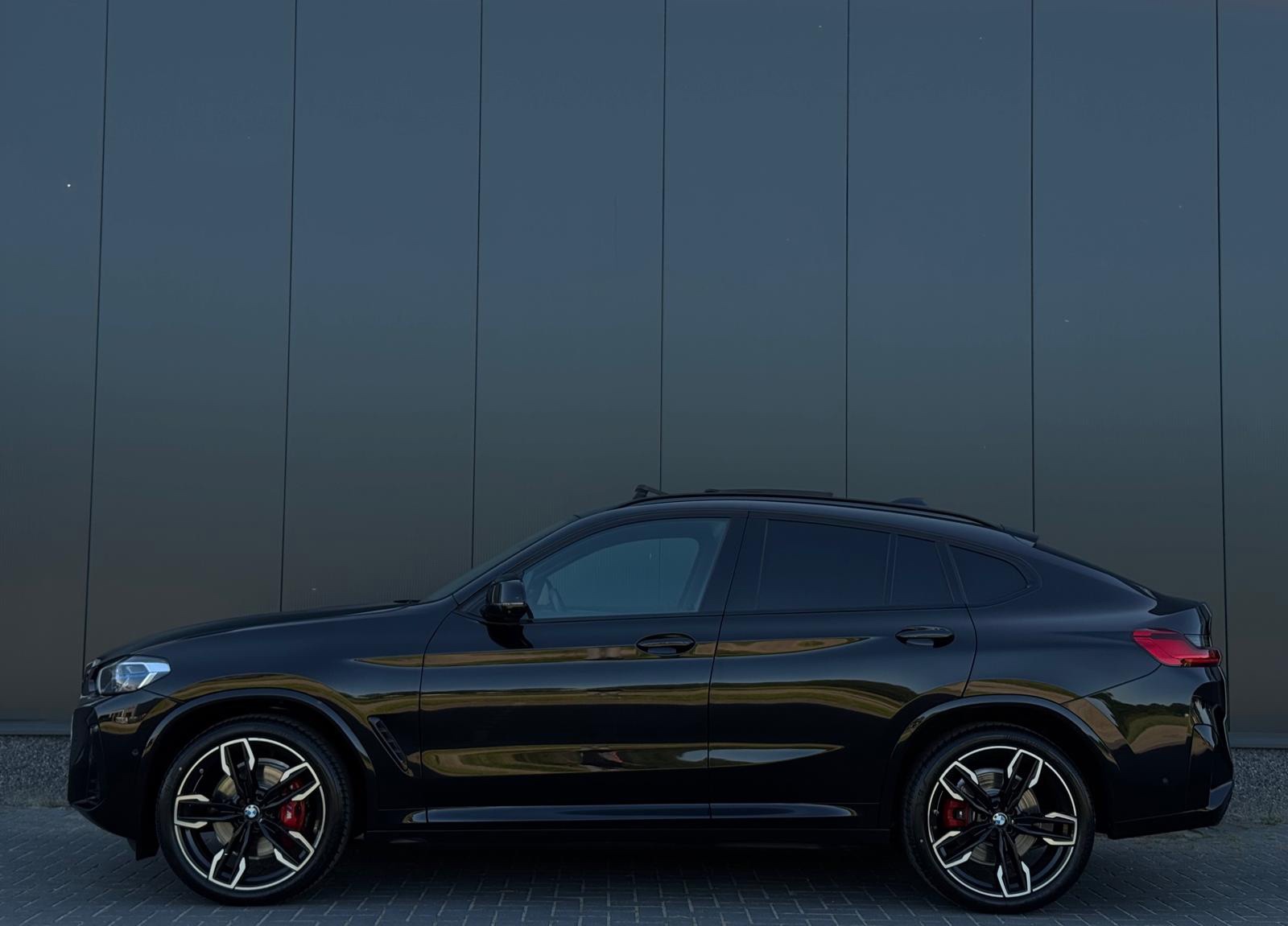 Foto van BMW X4 M40i
