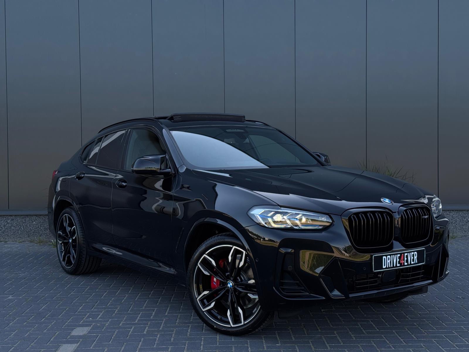 Foto van BMW X4 M40i