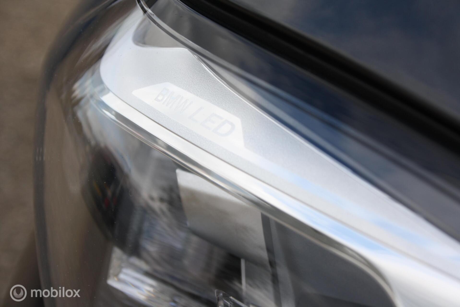 Foto van BMW X3 Xdrive30e