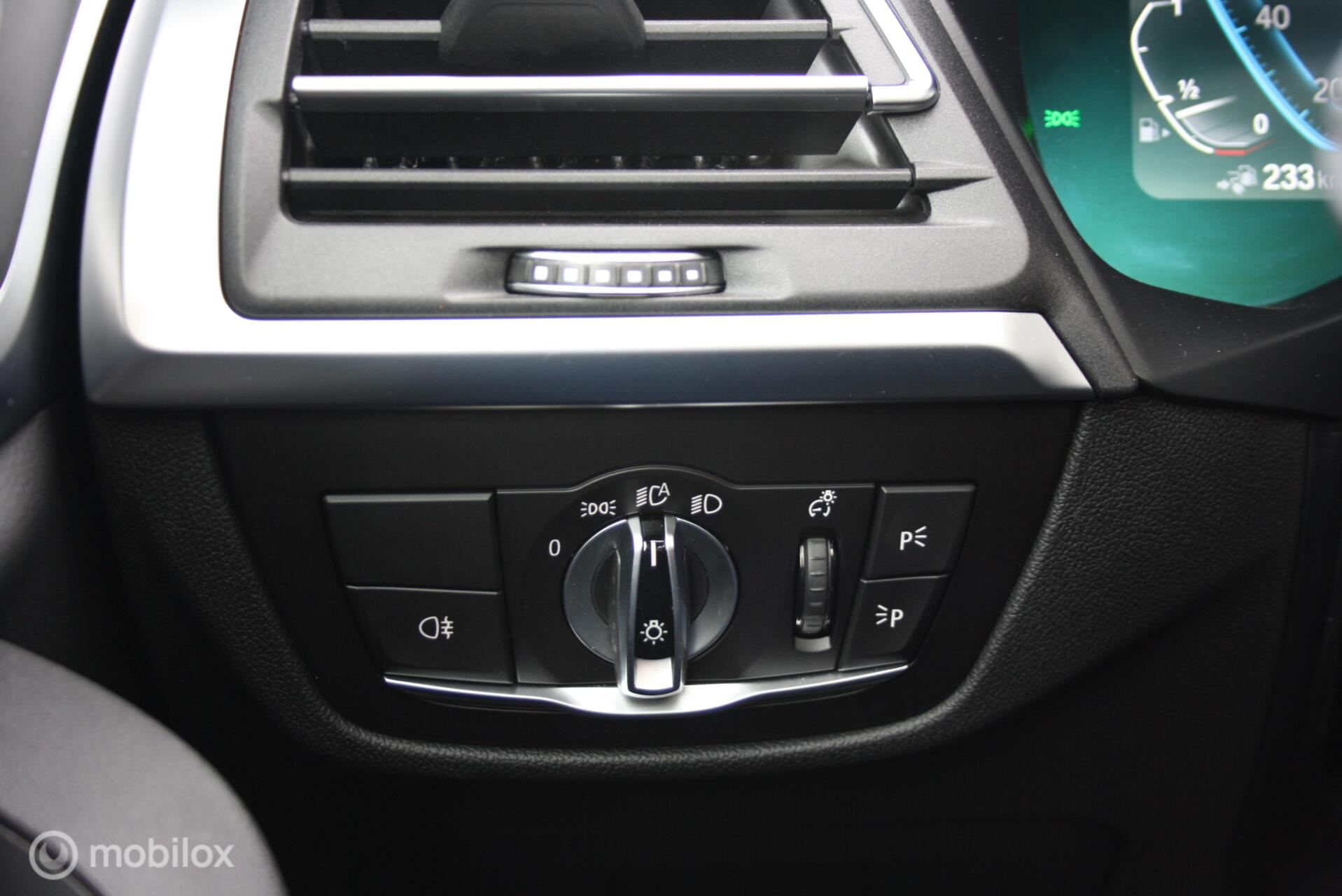 Foto van BMW X3 Xdrive30e