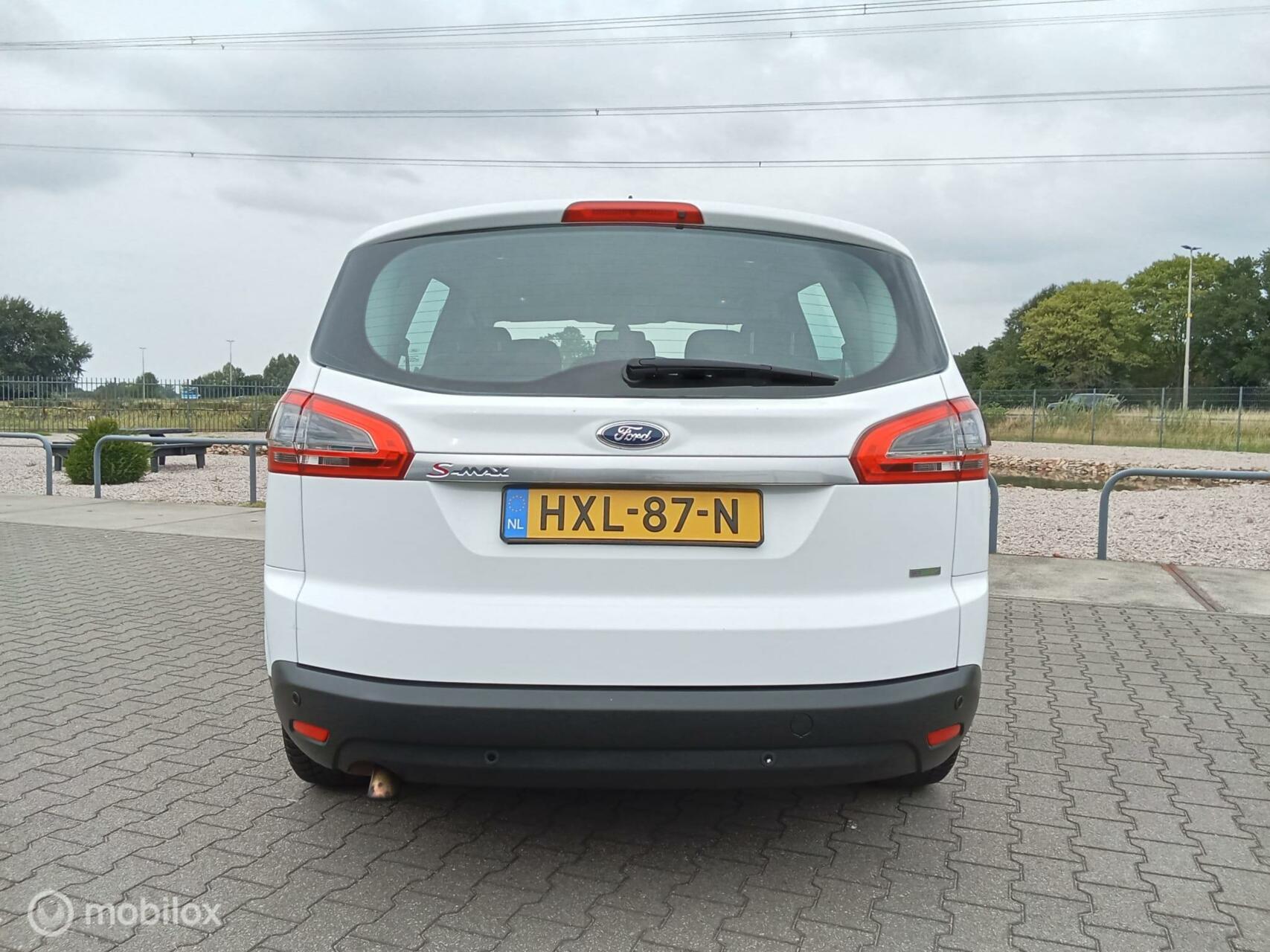 Foto van Ford S-max