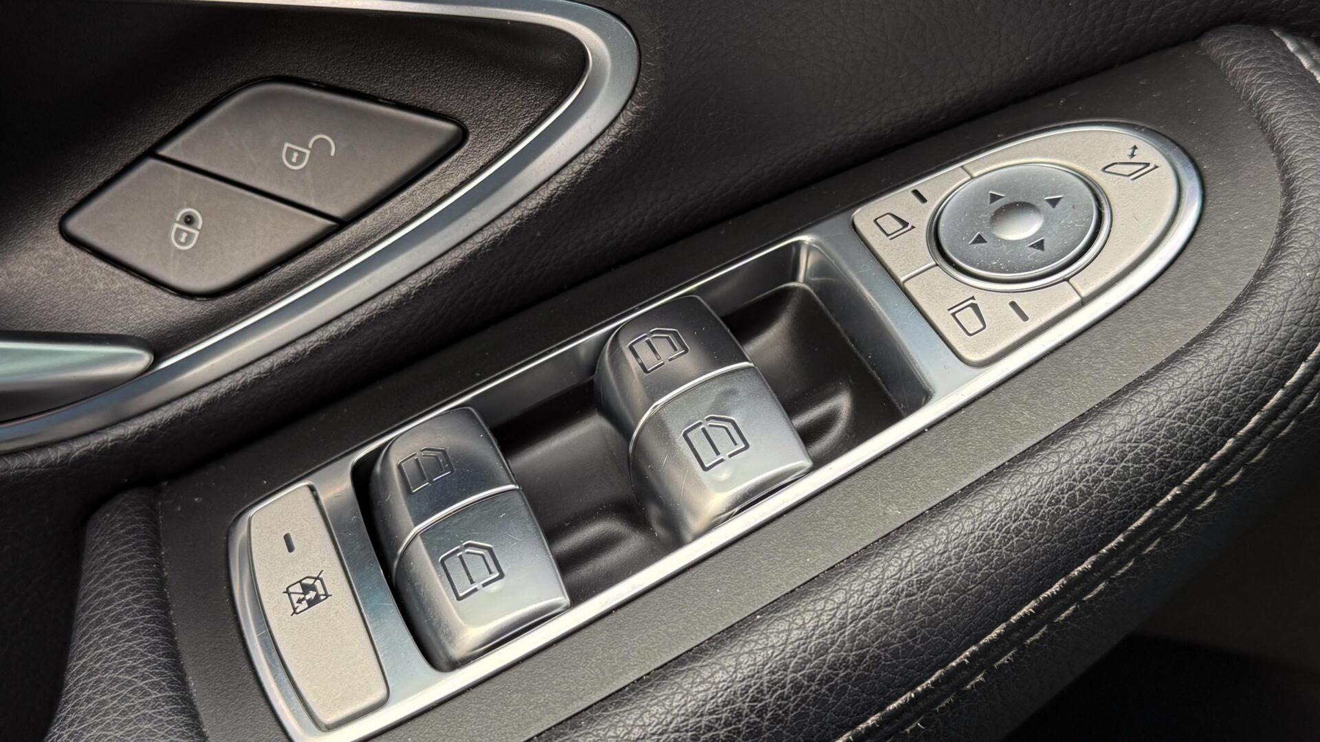 Foto van Mercedes-Benz C 160