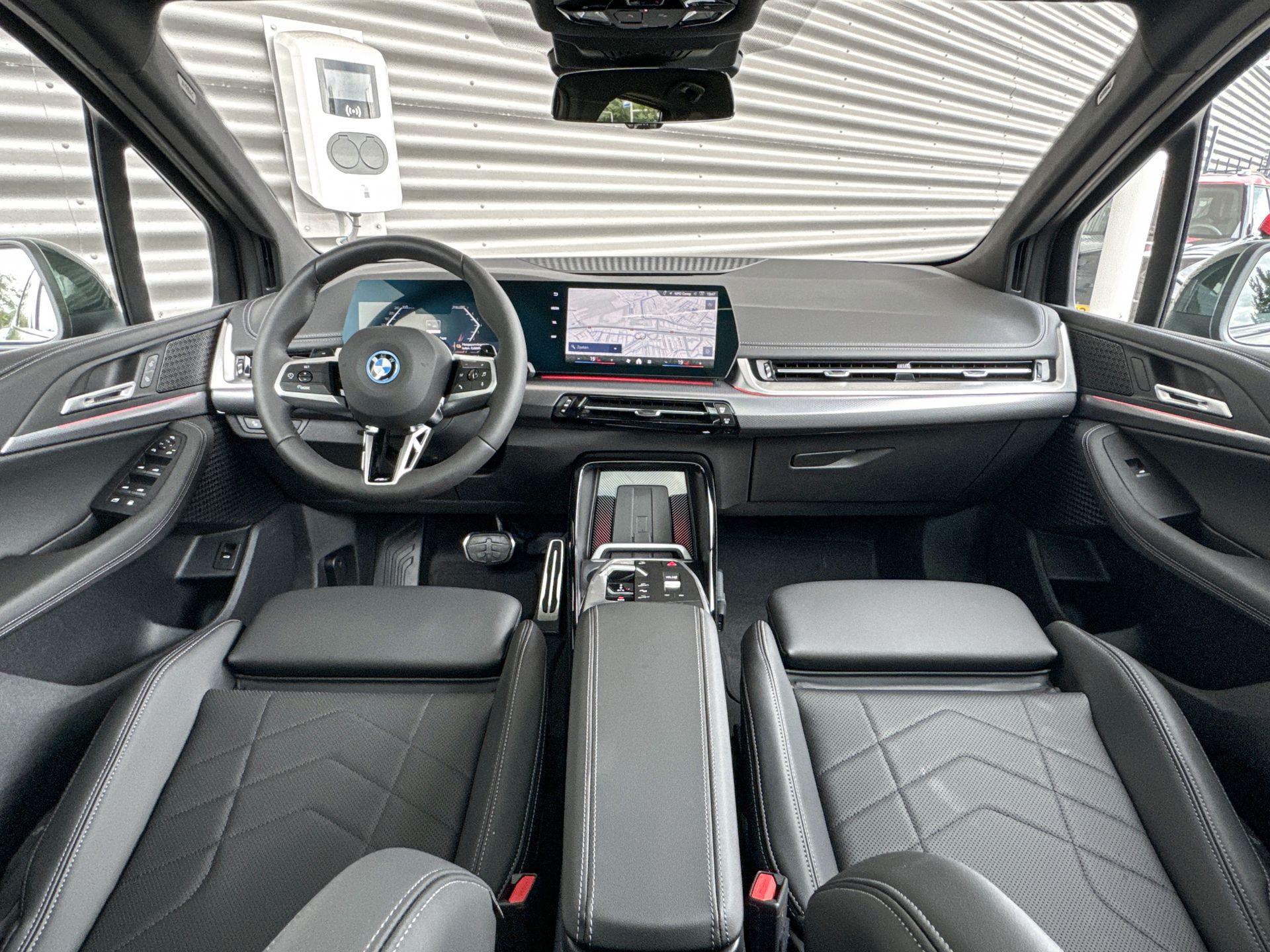 Foto van BMW 225e xDrive Active Tourer