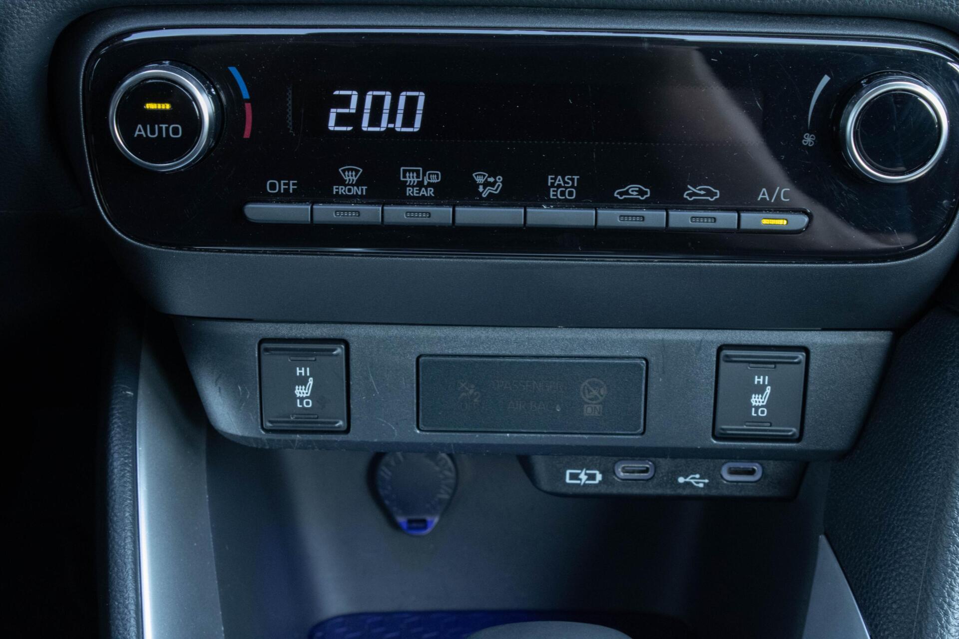 Foto van Mazda Mazda2 Hybrid