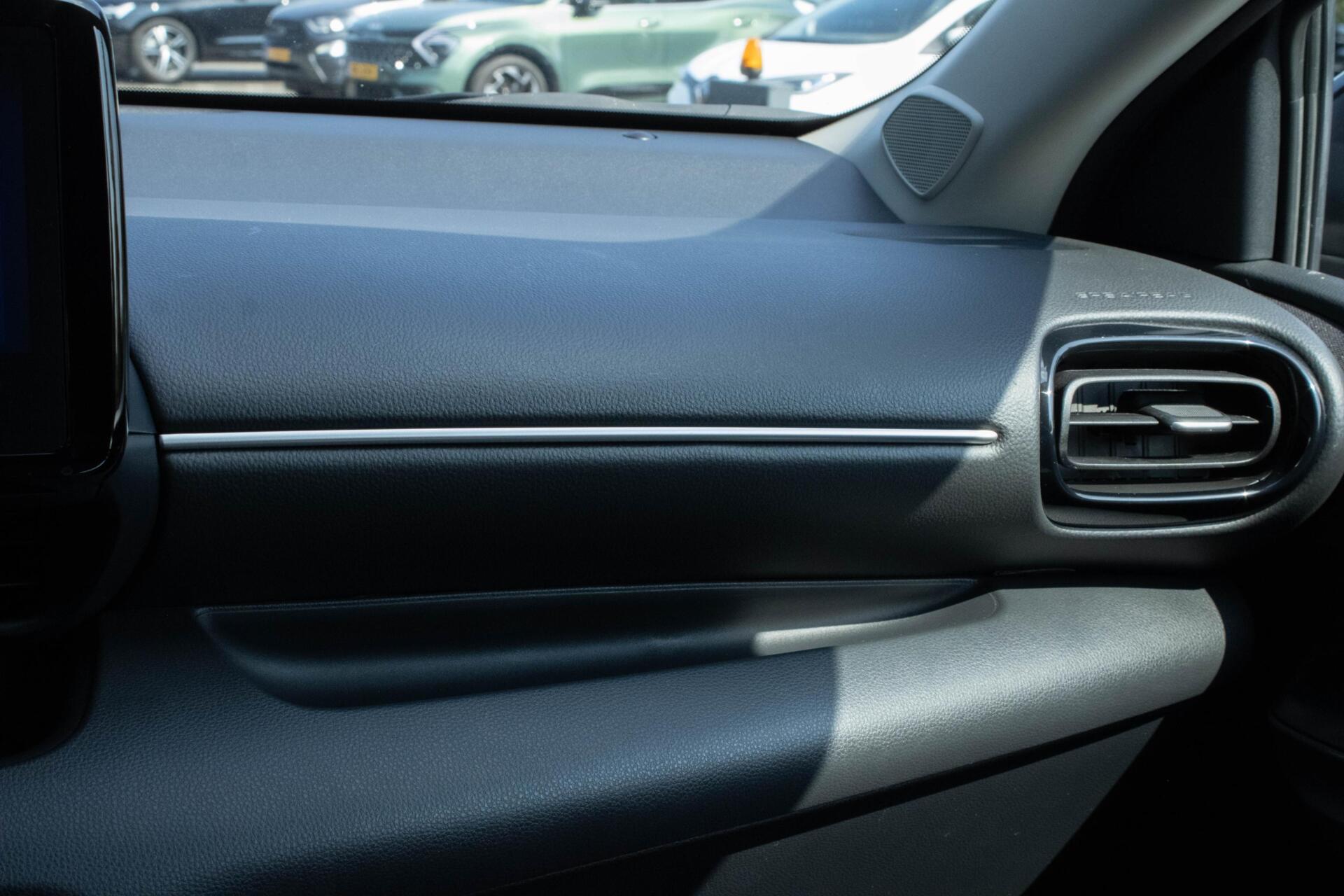 Foto van Mazda Mazda2 Hybrid