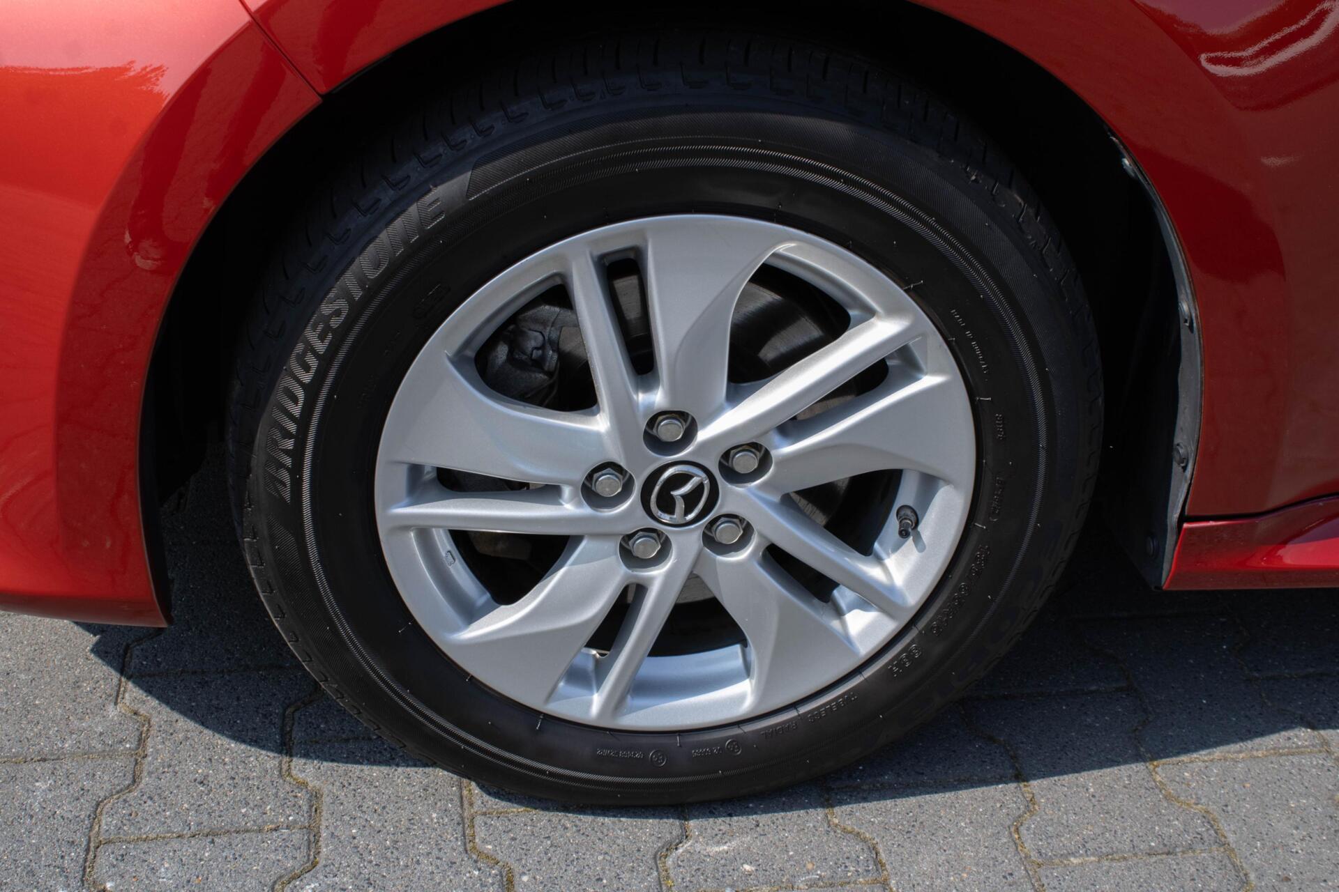 Foto van Mazda Mazda2 Hybrid