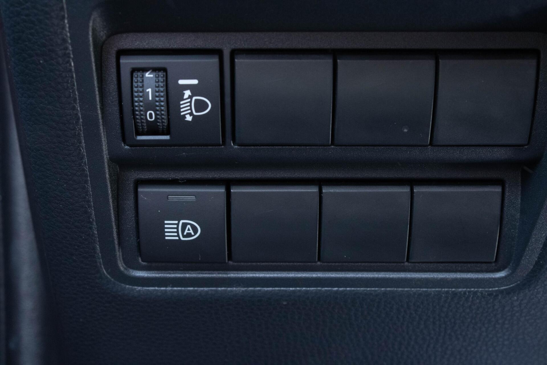 Foto van Mazda Mazda2 Hybrid