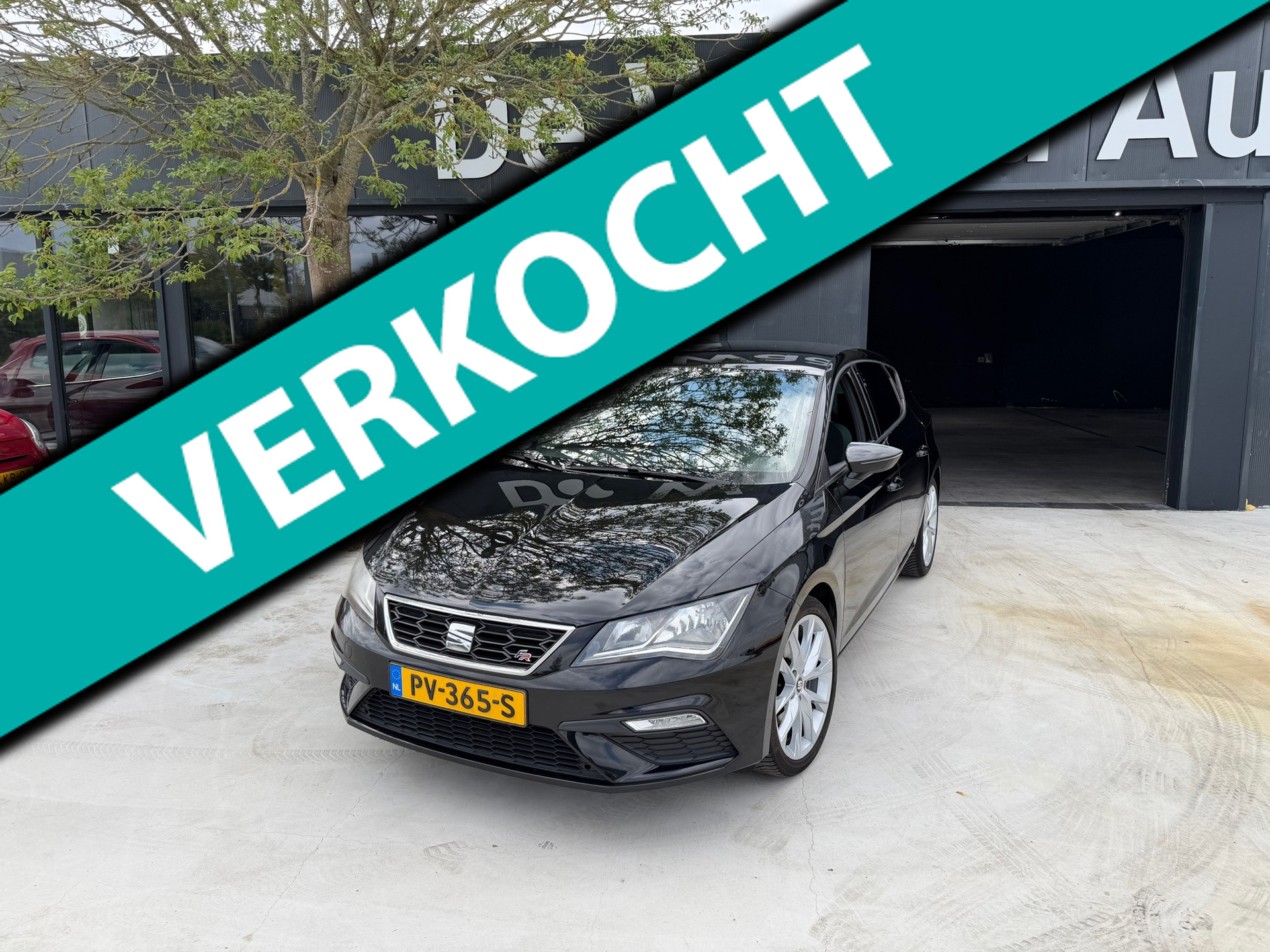 Seat Leon 1.4 EcoTSI FR/Automaat/airco/cruise/NAP/LM Velgen/pdc achter/12 maanden garantie 2017 - voorkant