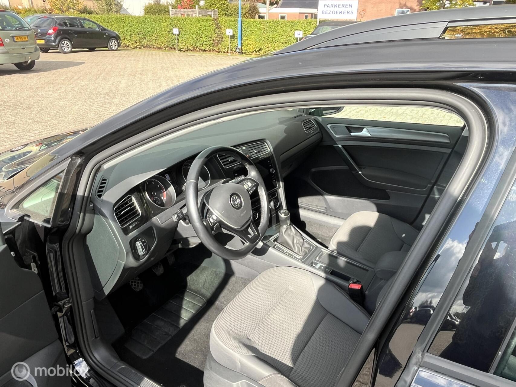 Foto van Volkswagen Golf Variant