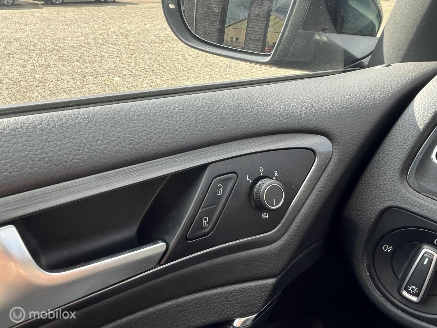 Foto van Volkswagen Golf Variant
