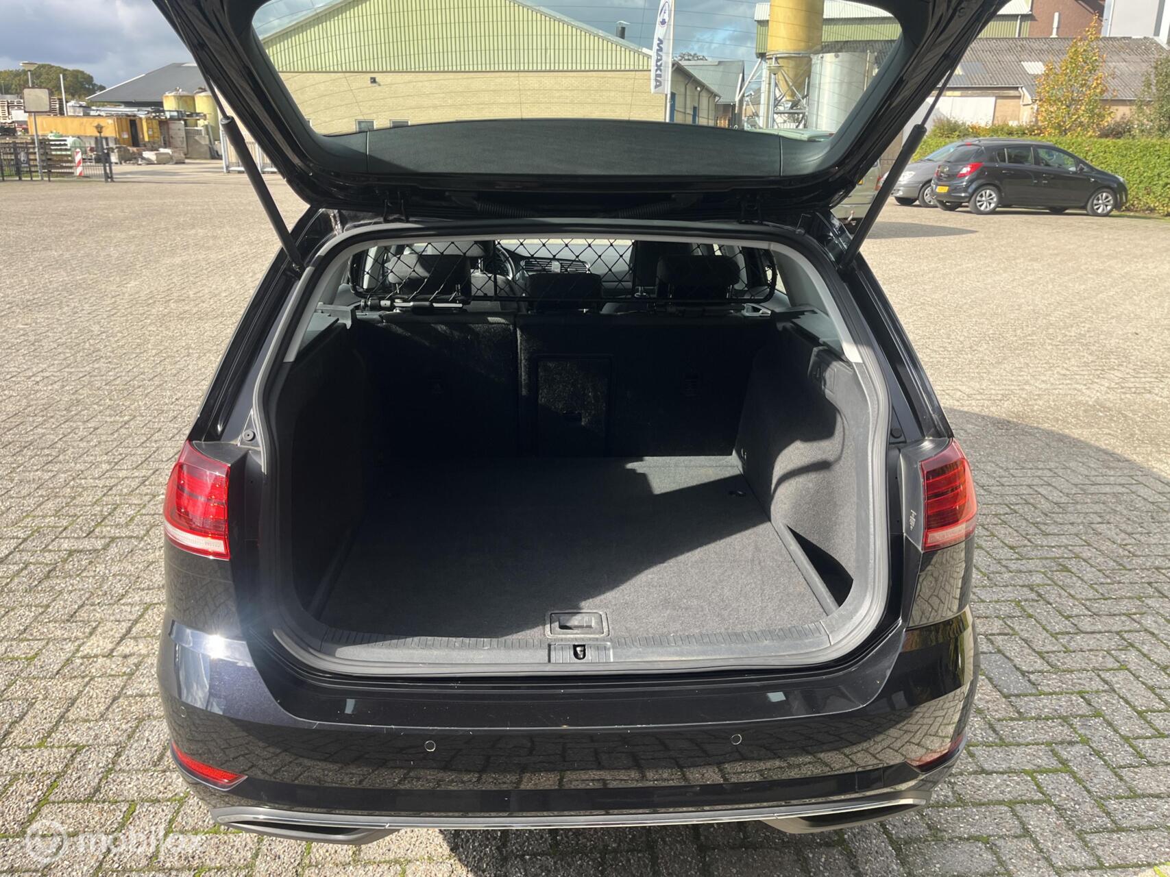 Foto van Volkswagen Golf Variant