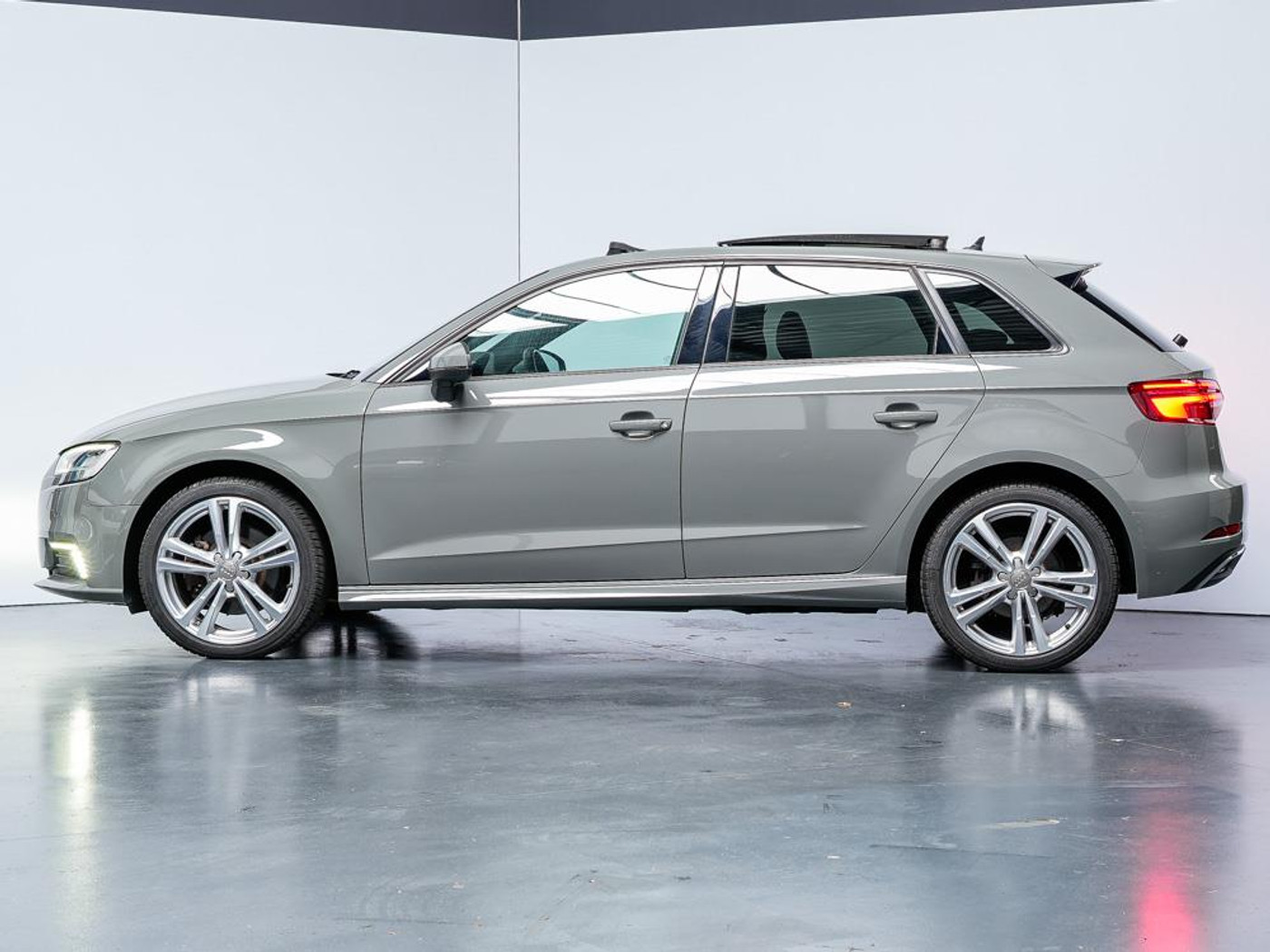 Foto van Audi A3 40 E-tron