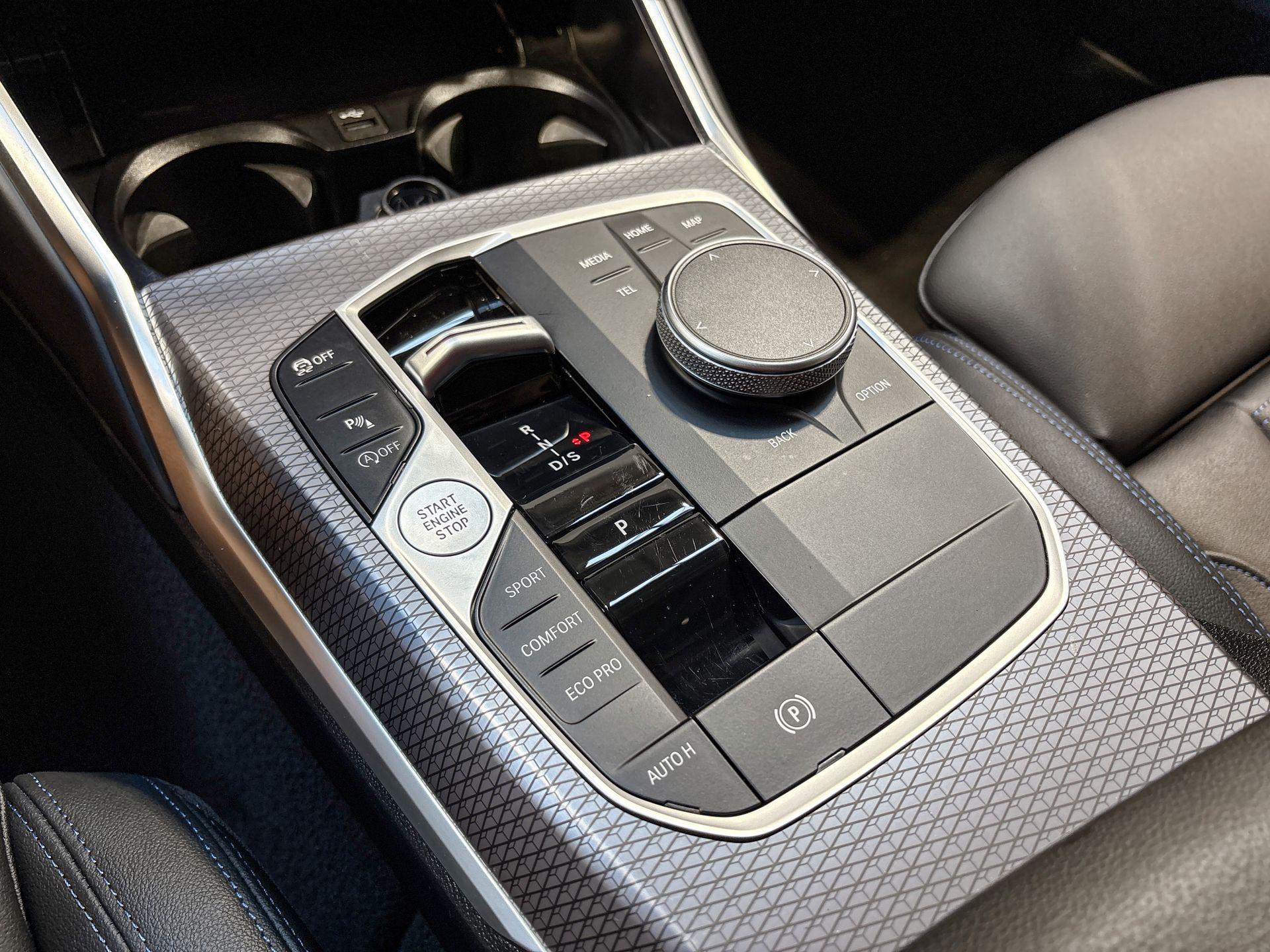 Foto van BMW 330i xDrive