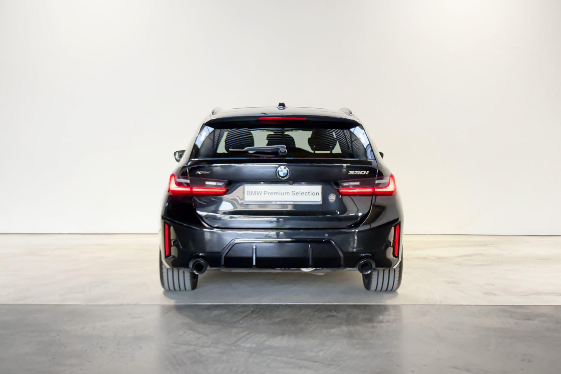Foto van BMW 330i xDrive