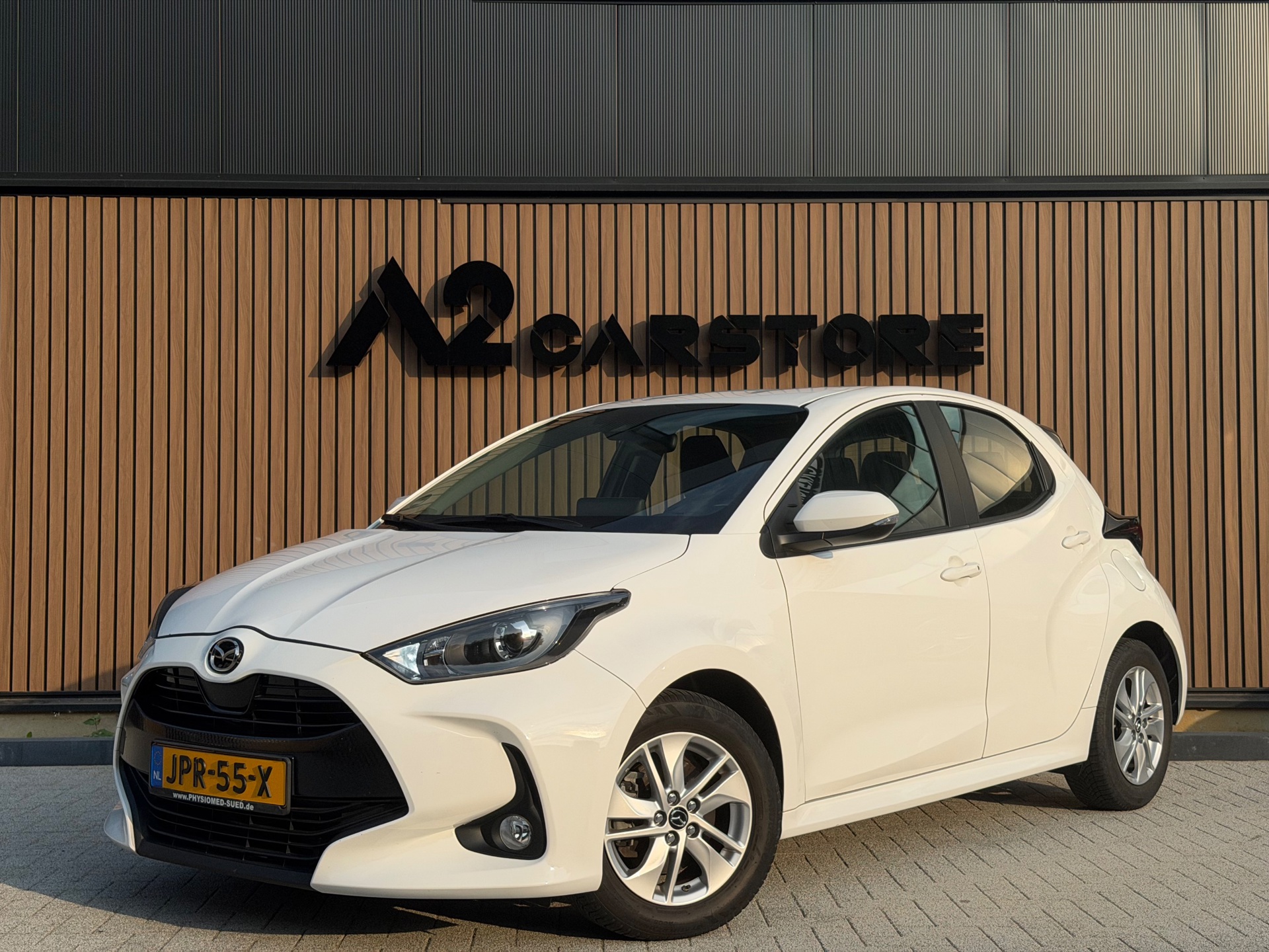 Foto van Mazda Mazda2 Hybrid