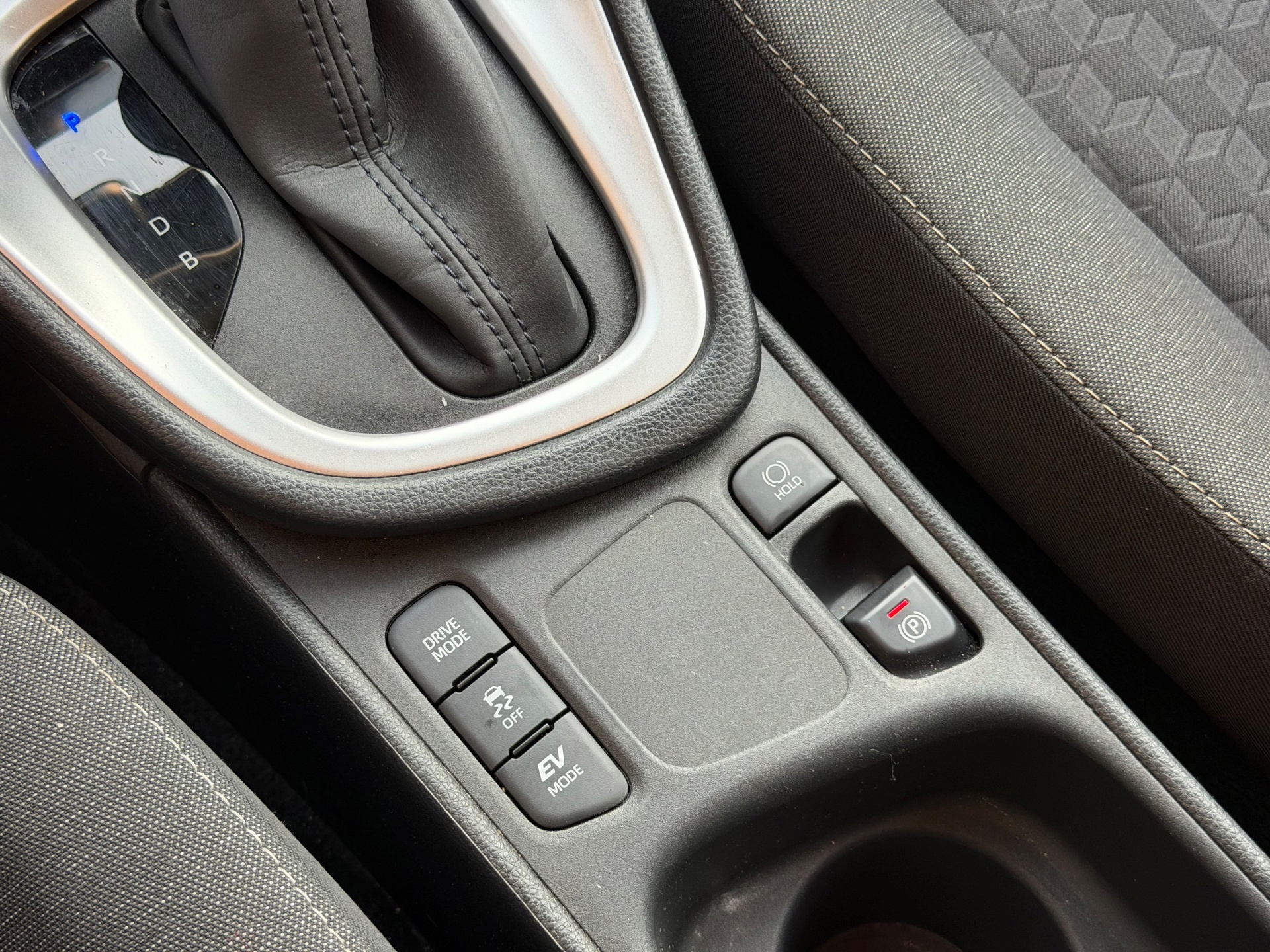 Foto van Mazda Mazda2 Hybrid