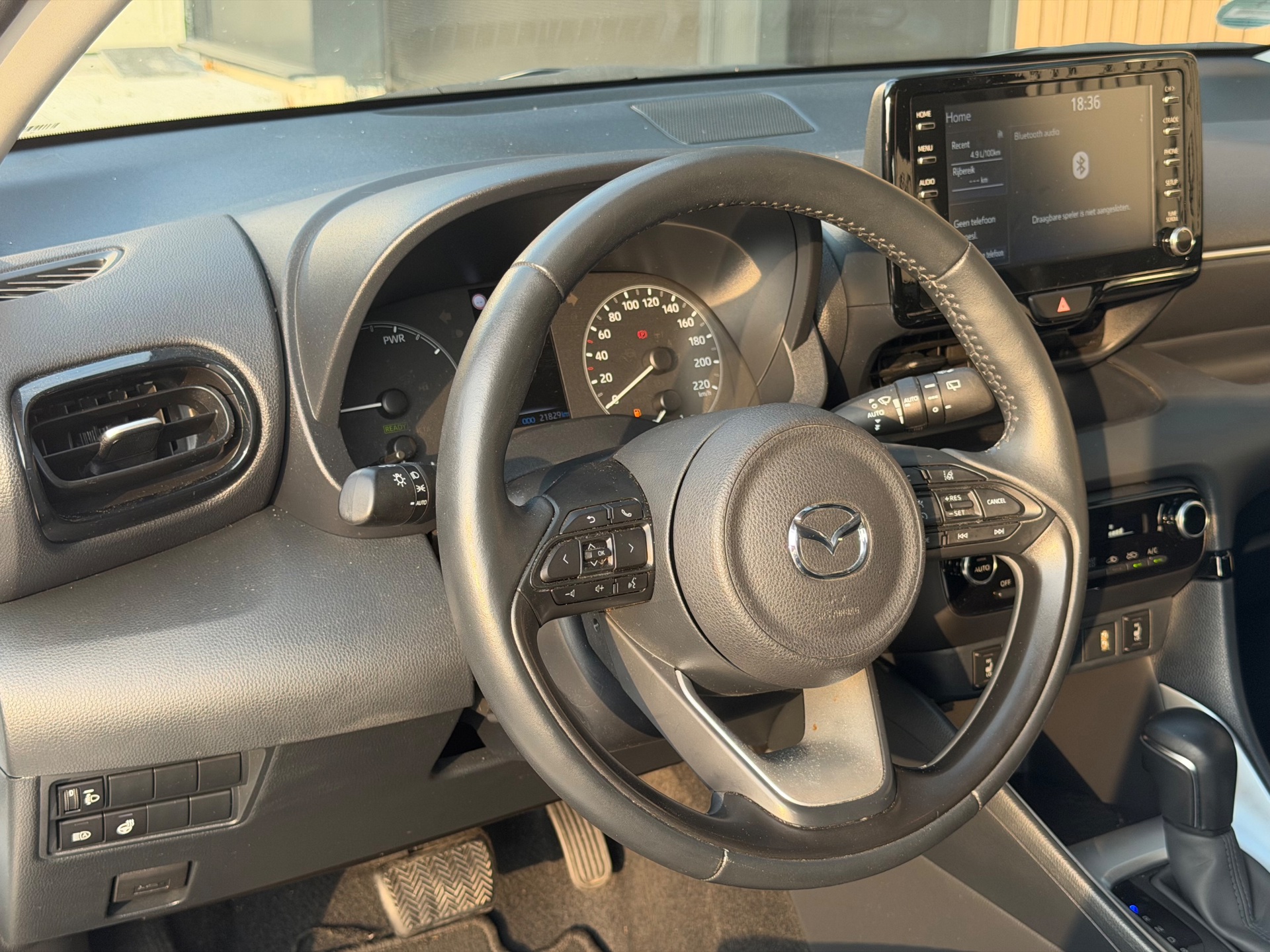 Foto van Mazda Mazda2 Hybrid