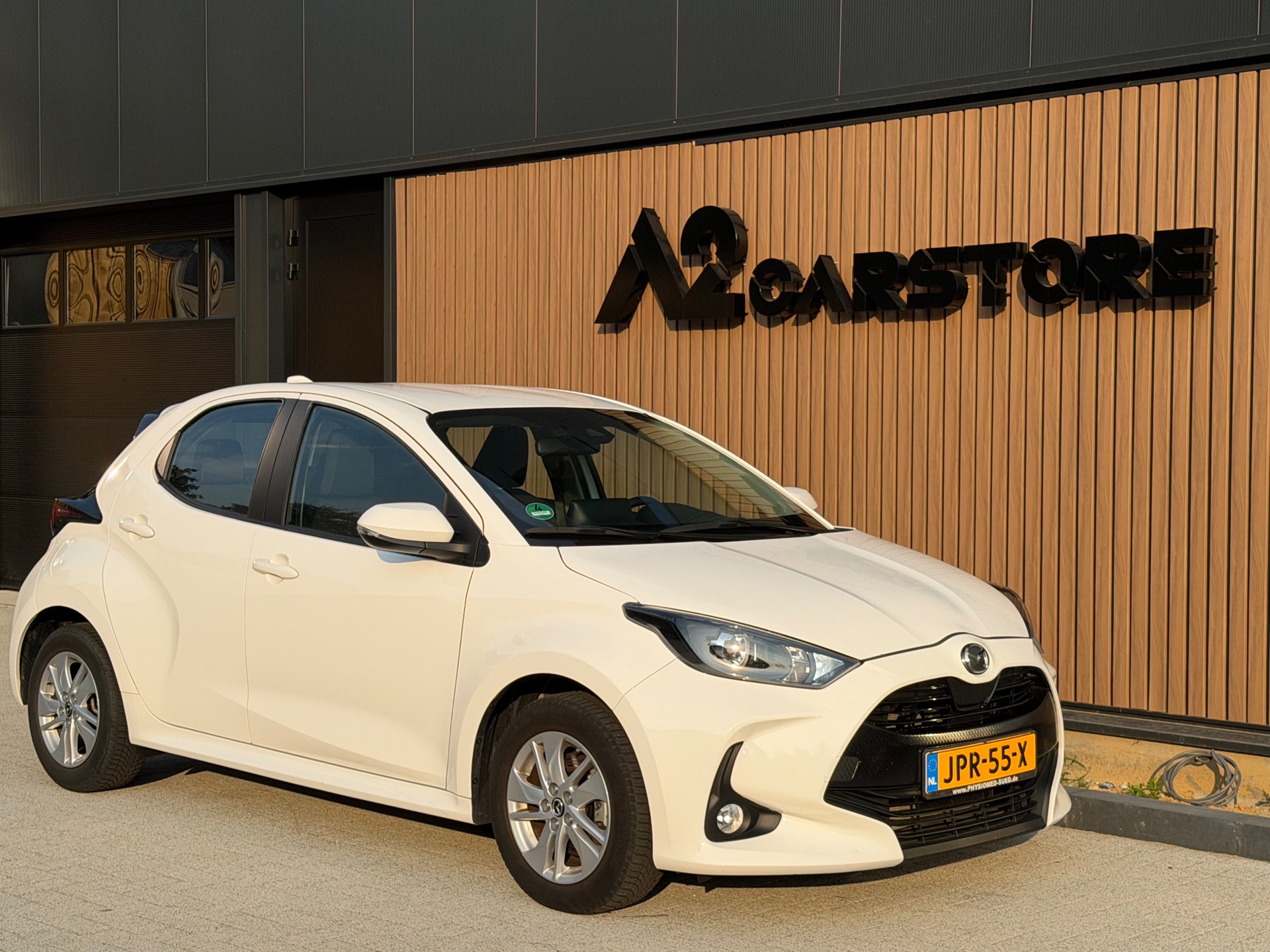 Foto van Mazda Mazda2 Hybrid