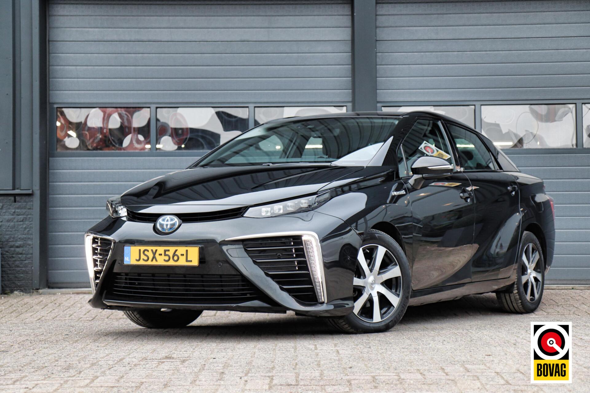 Toyota Toyota Mirai Dynamic Waterstof Automaat /LED/LEDER/CAMERA/STOELVERW! 2021 - voorkant