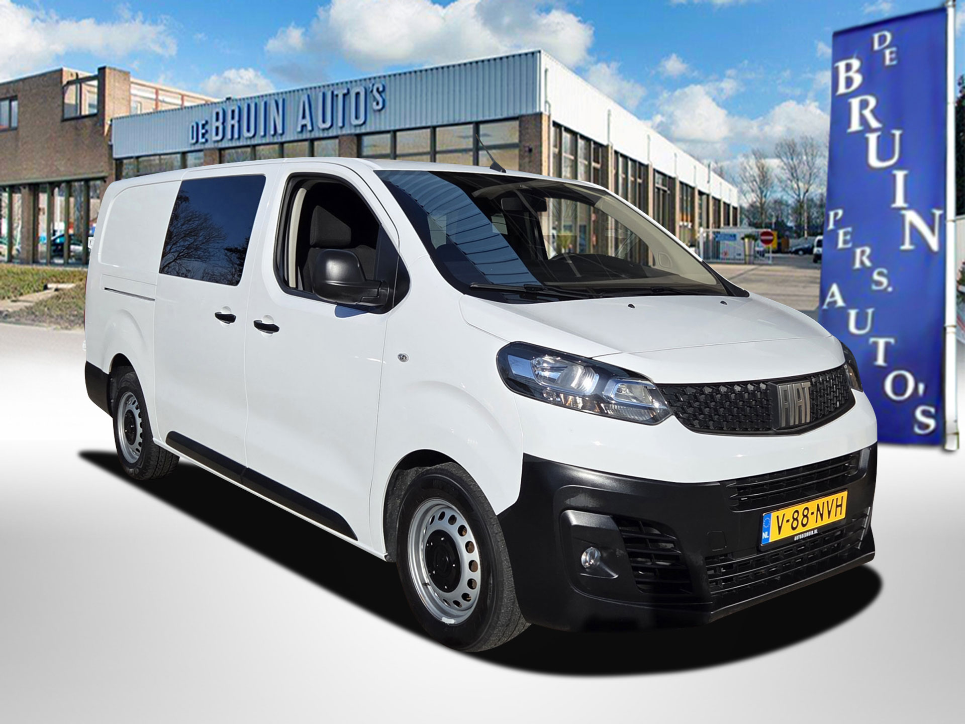 Fiat Scudo 2.0 144 PK MultiJet DC  6-Persoons Business Pro Navi A.camera L3 2022 - voorkant