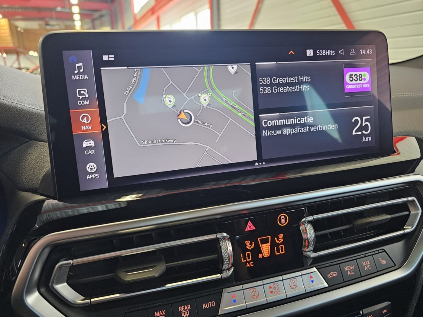 Foto van BMW Ix3