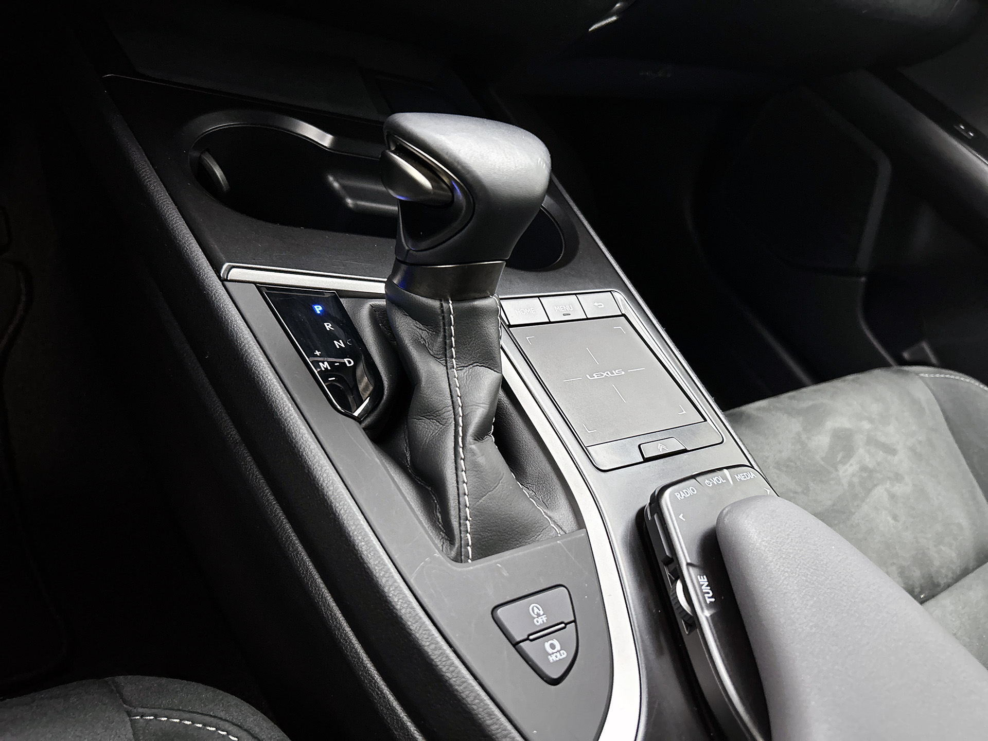 Foto van Lexus Lexus Ux200