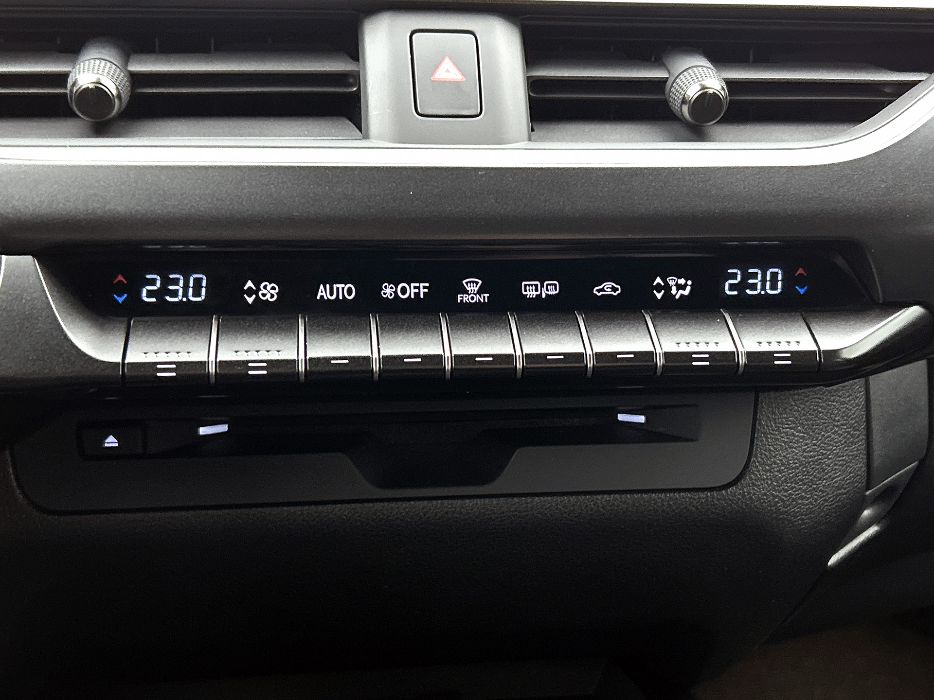 Foto van Lexus Lexus Ux200