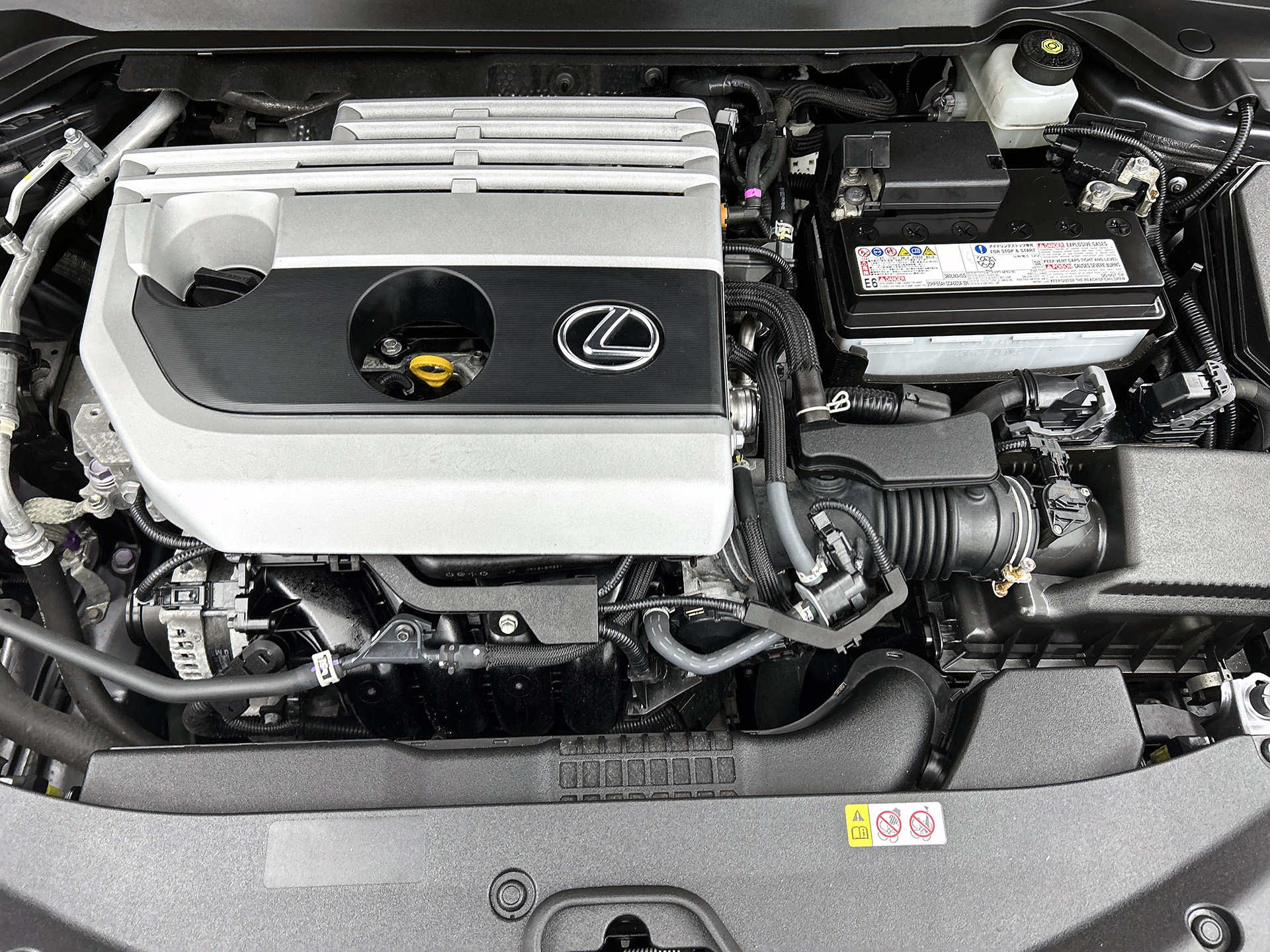 Foto van Lexus Lexus Ux200