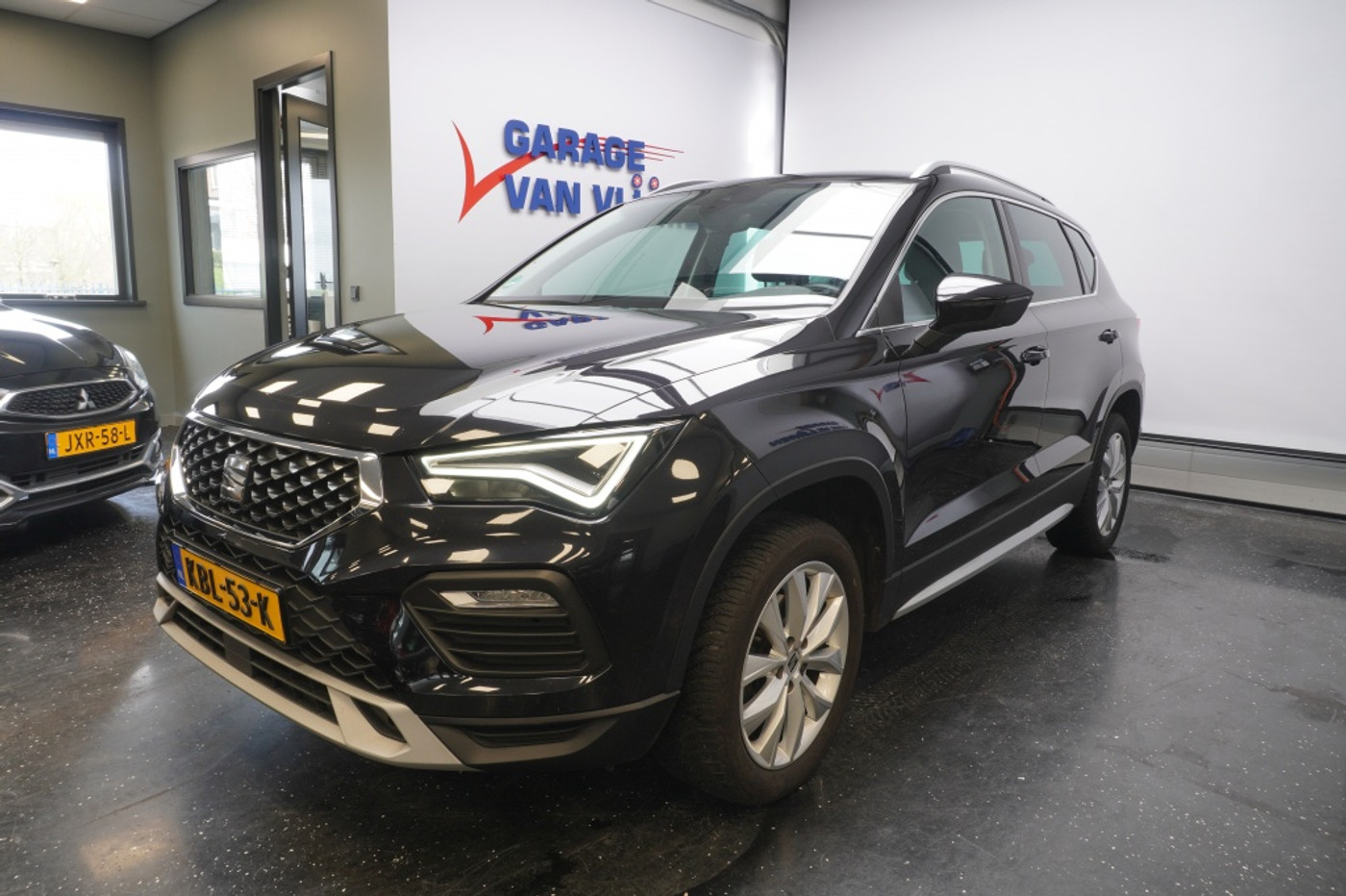 Seat Seat Ateca 1.5TSI 150PK DSG-7 Xperience Camera Navi Carplay 2024 - voorkant