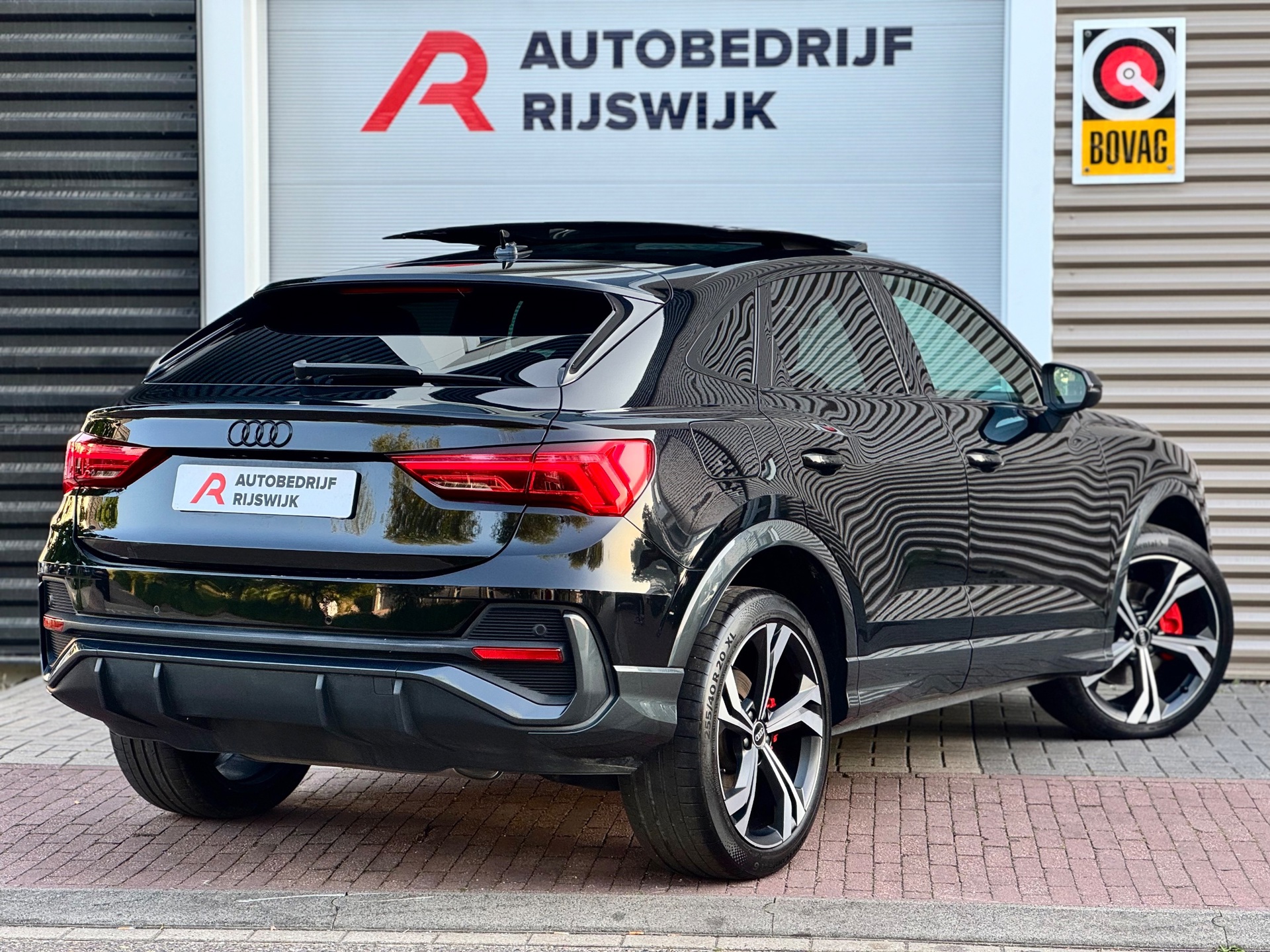 Foto van Audi Q3 Sportback E-tron