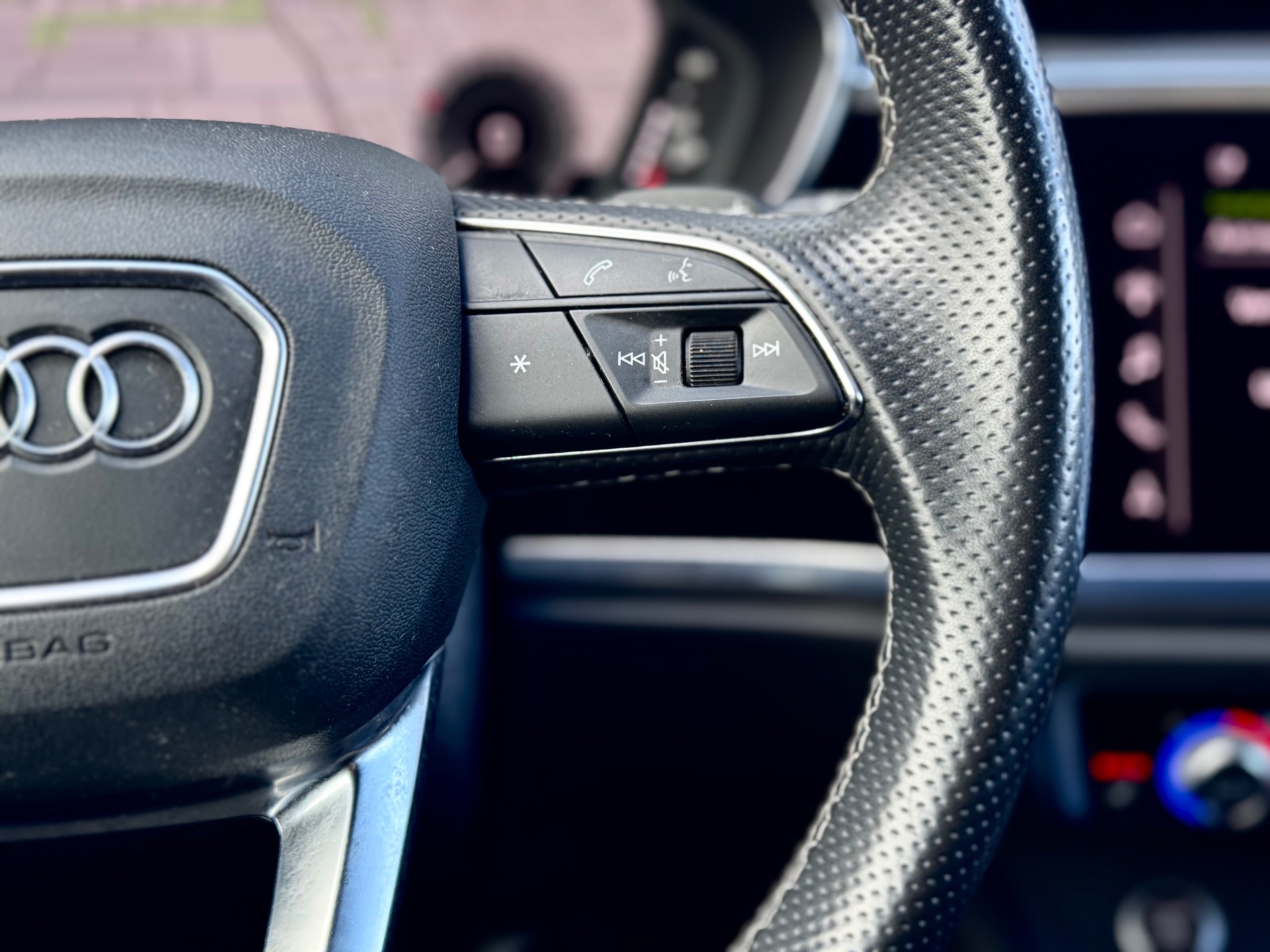 Foto van Audi Q3 Sportback E-tron