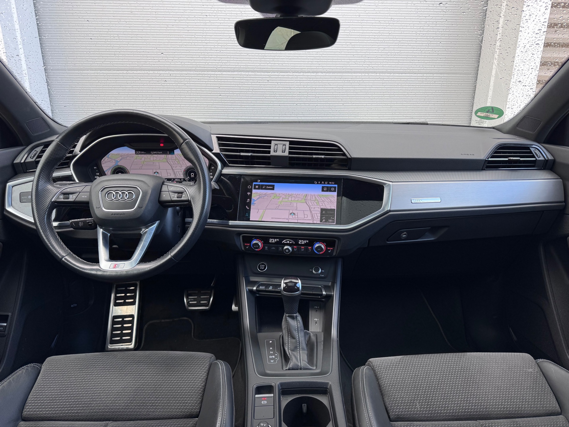 Foto van Audi Q3 Sportback E-tron