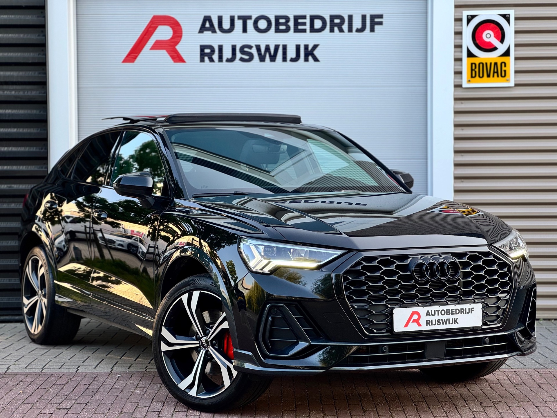 Foto van Audi Q3 Sportback E-tron