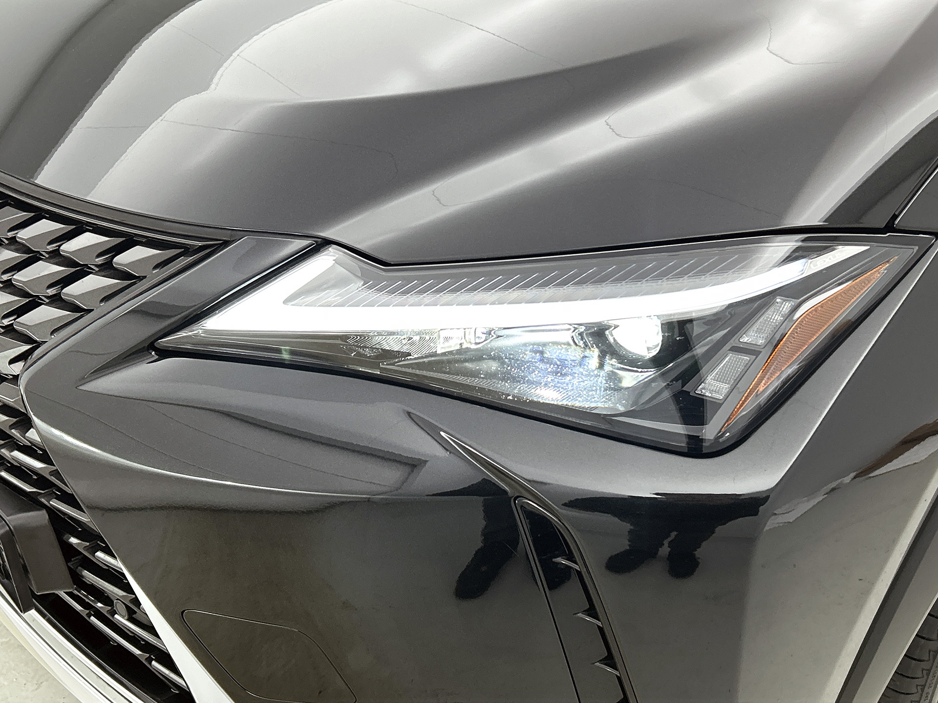 Foto van Lexus Lexus Ux250h