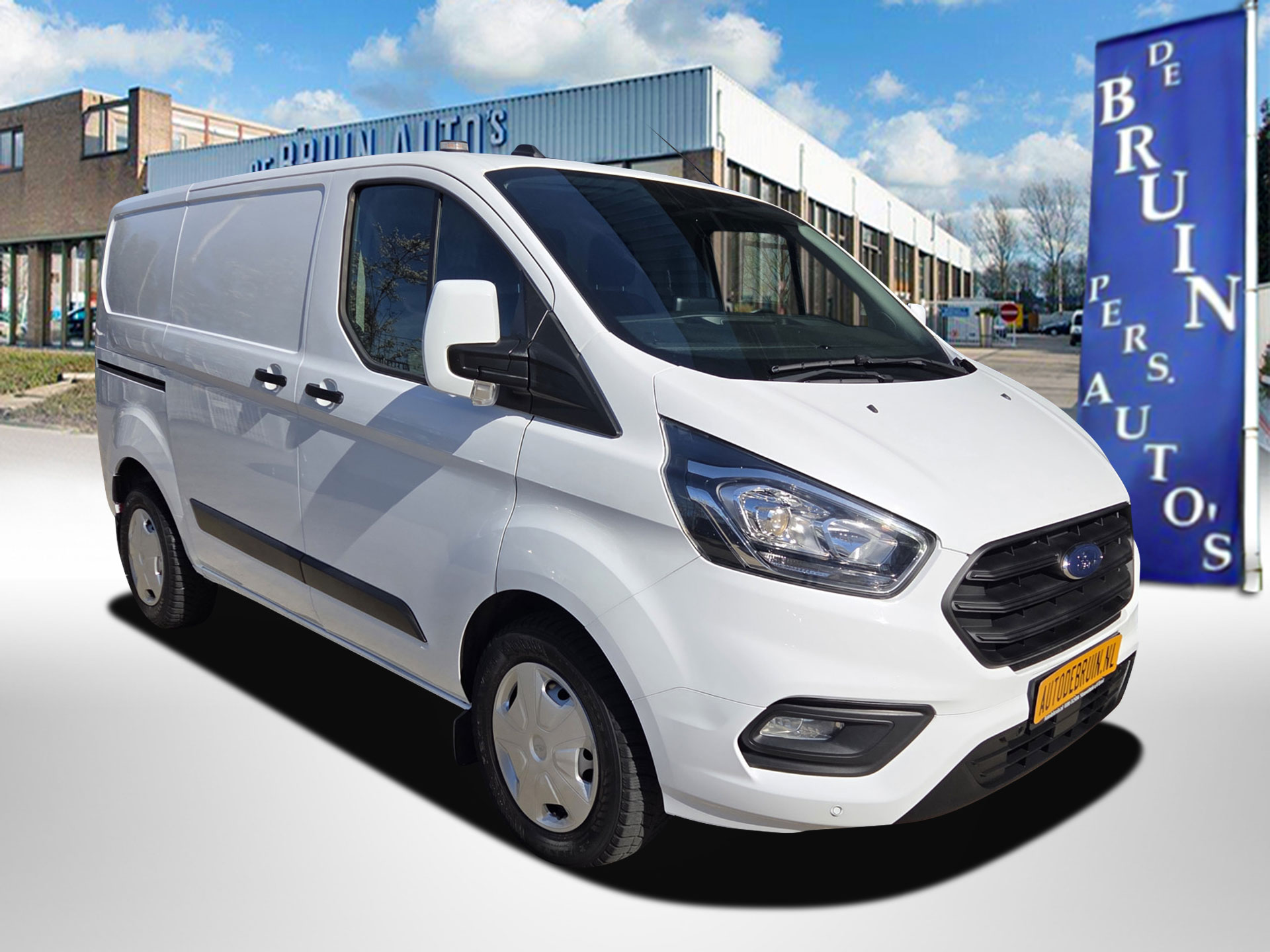 Ford Transit Custom 2.0 TDCI Automaat  Trend Airco Cruisecontrol Navi Trekhaak Verwarmde stoel 2021 - voorkant