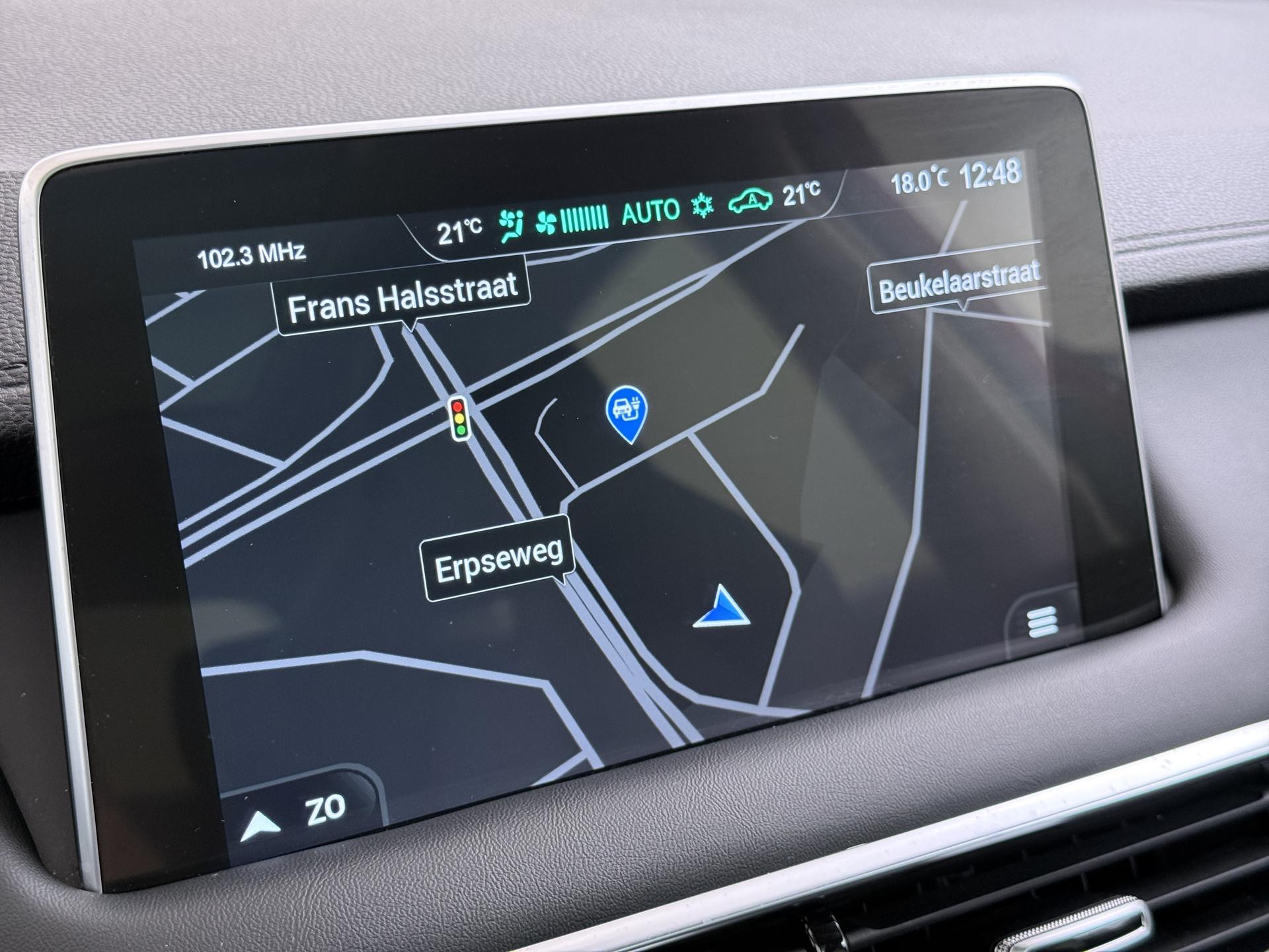 Foto van MG MG Ehs Plug-in Hybrid