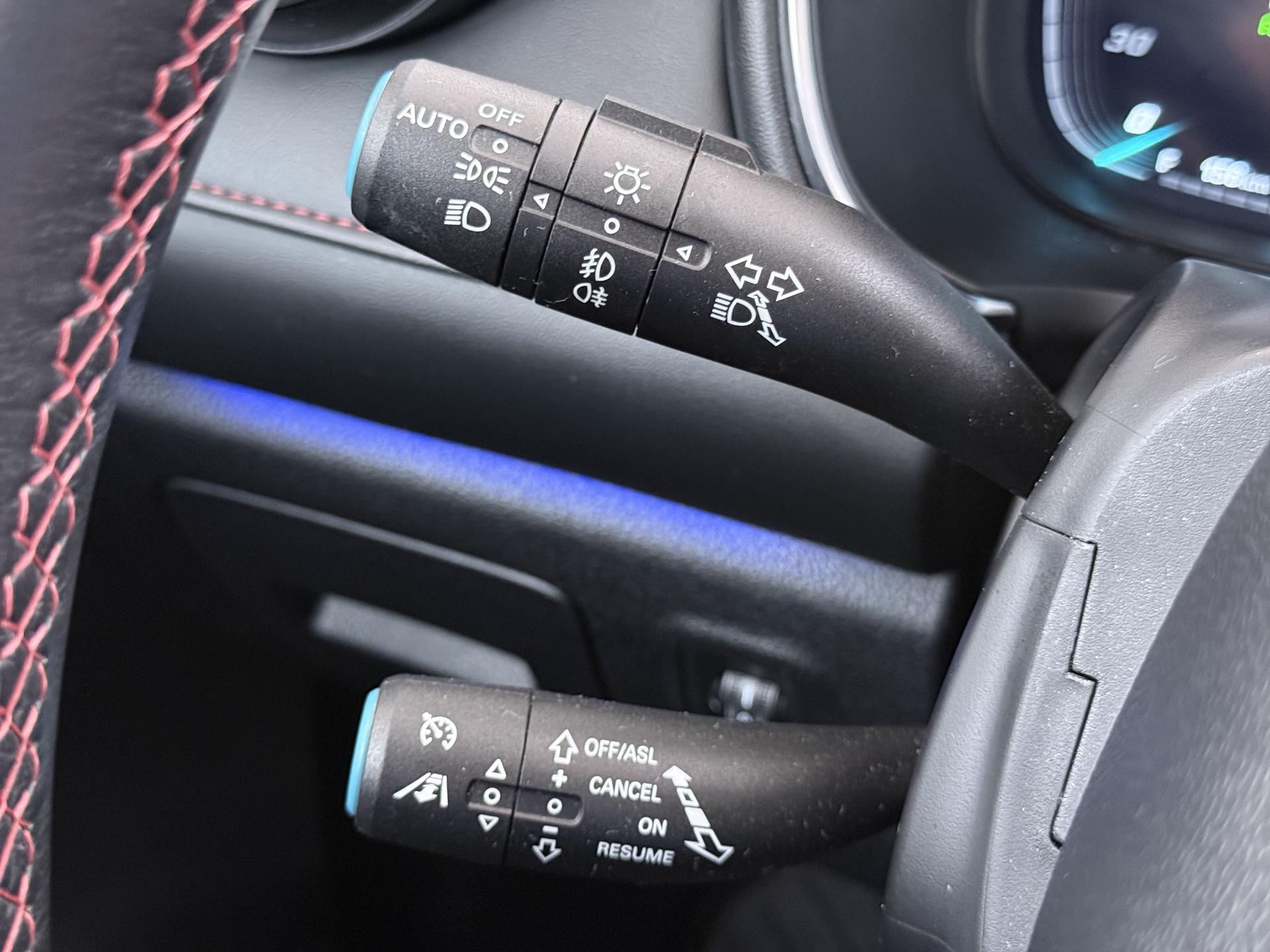Foto van MG MG Ehs Plug-in Hybrid